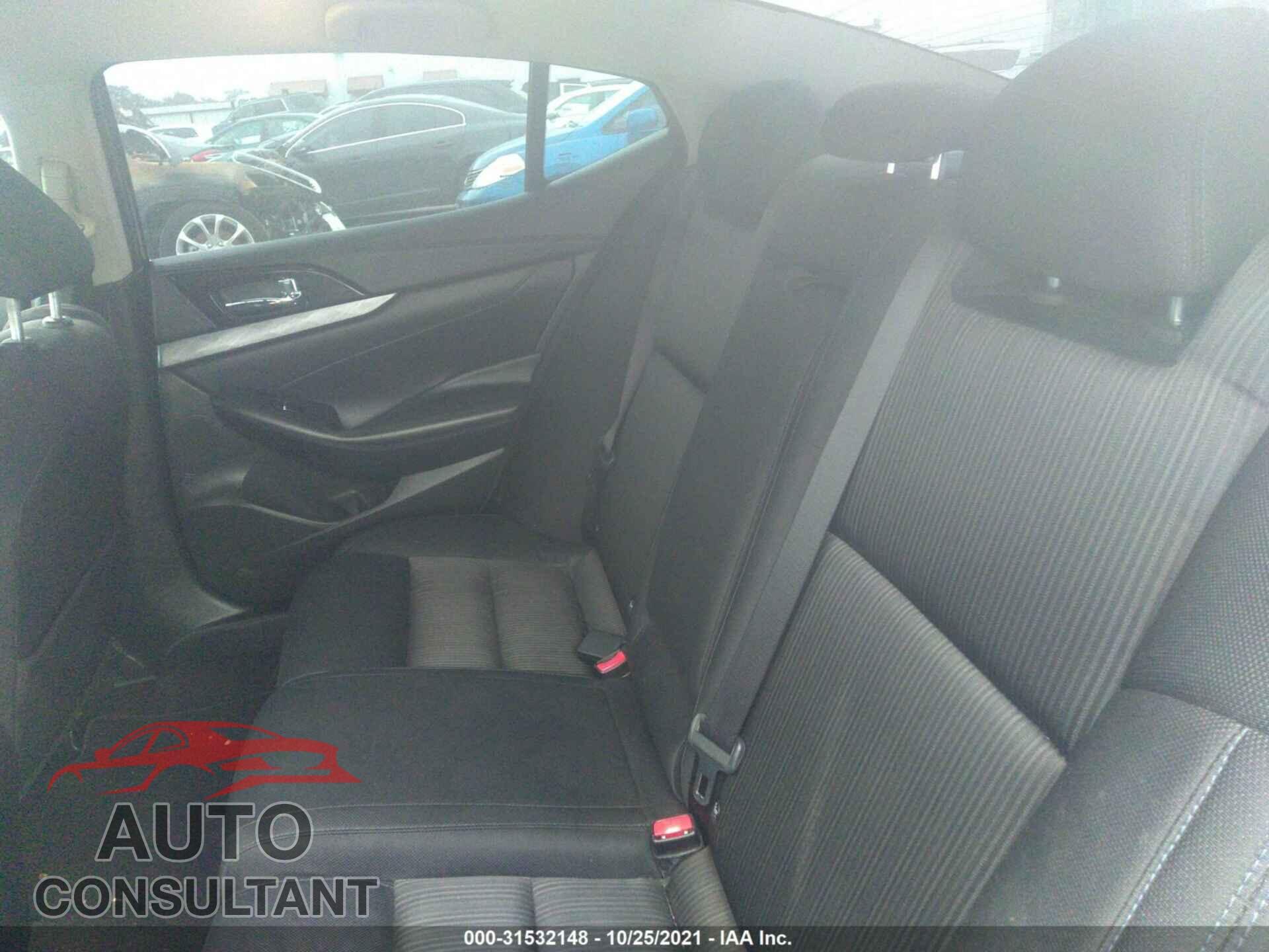 NISSAN MAXIMA 2017 - 1N4AA6AP0HC367383