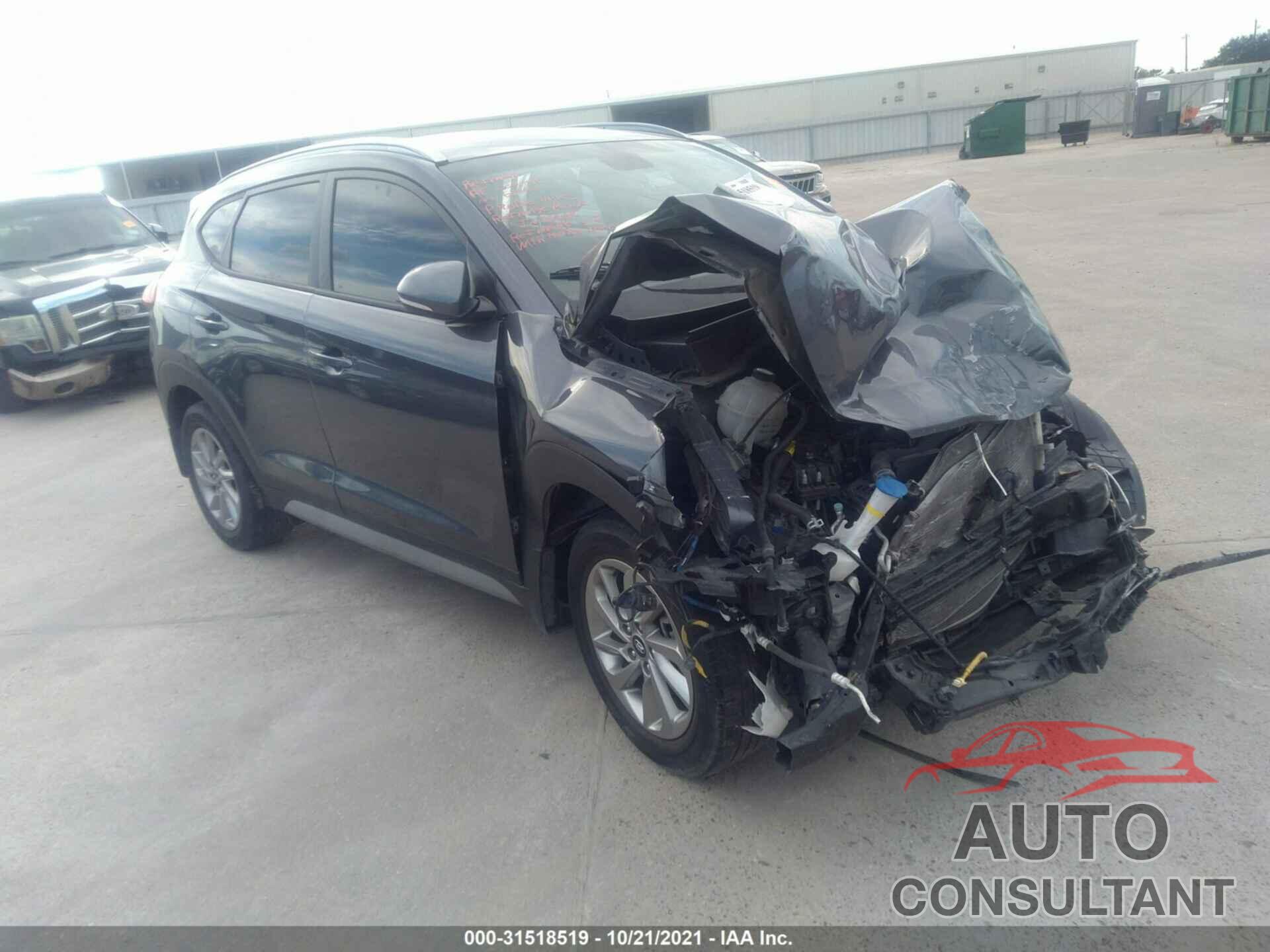 HYUNDAI TUCSON 2018 - KM8J33A40JU604894