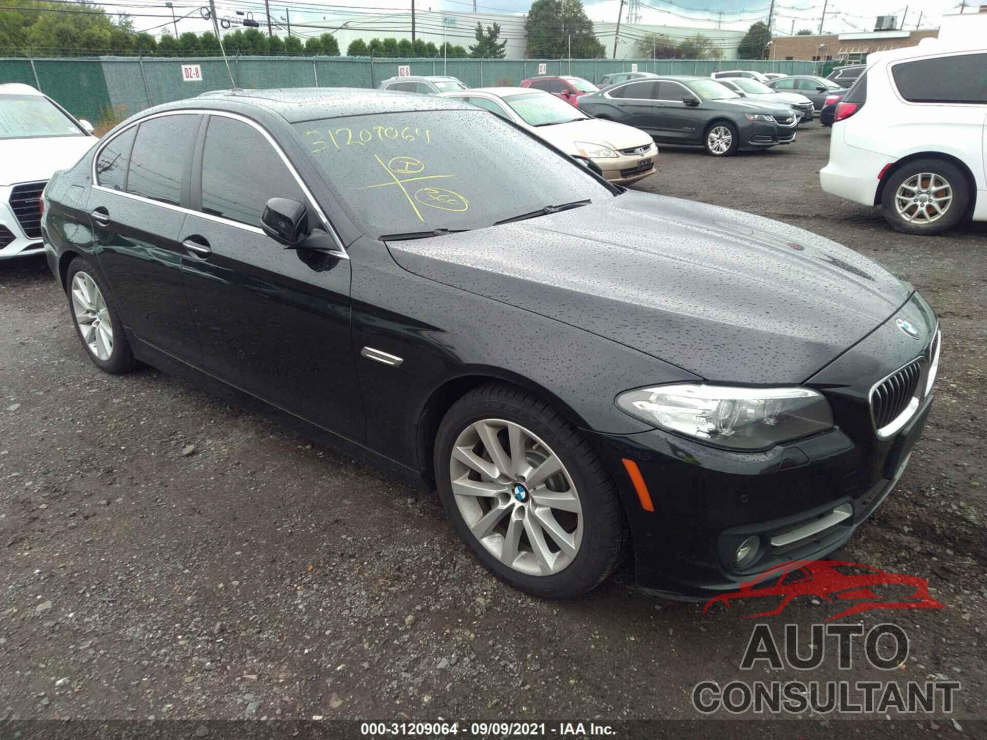 BMW 5 SERIES 2016 - WBA5B3C5XGG254306