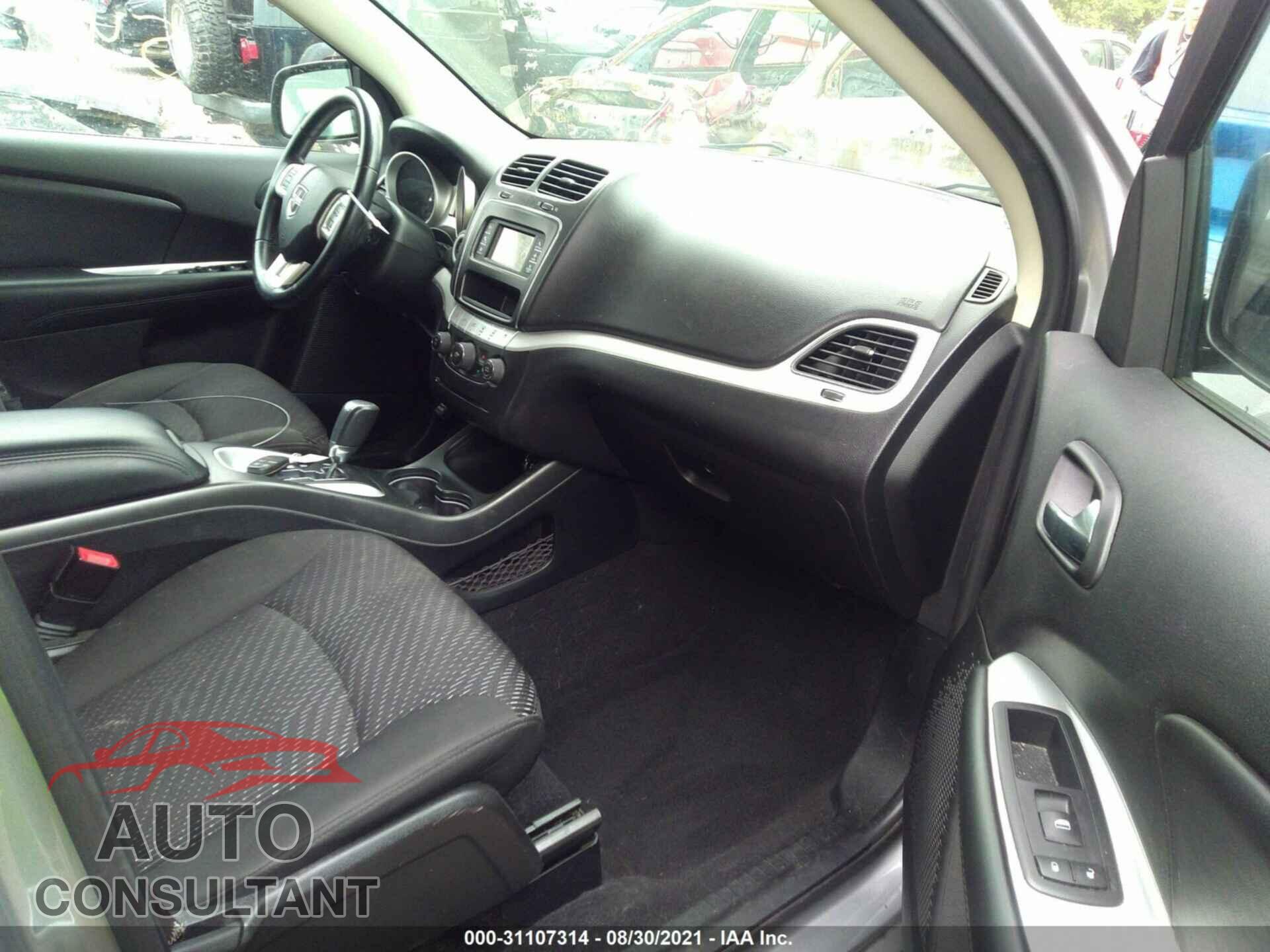 DODGE JOURNEY 2018 - 3C4PDCAB7JT196558