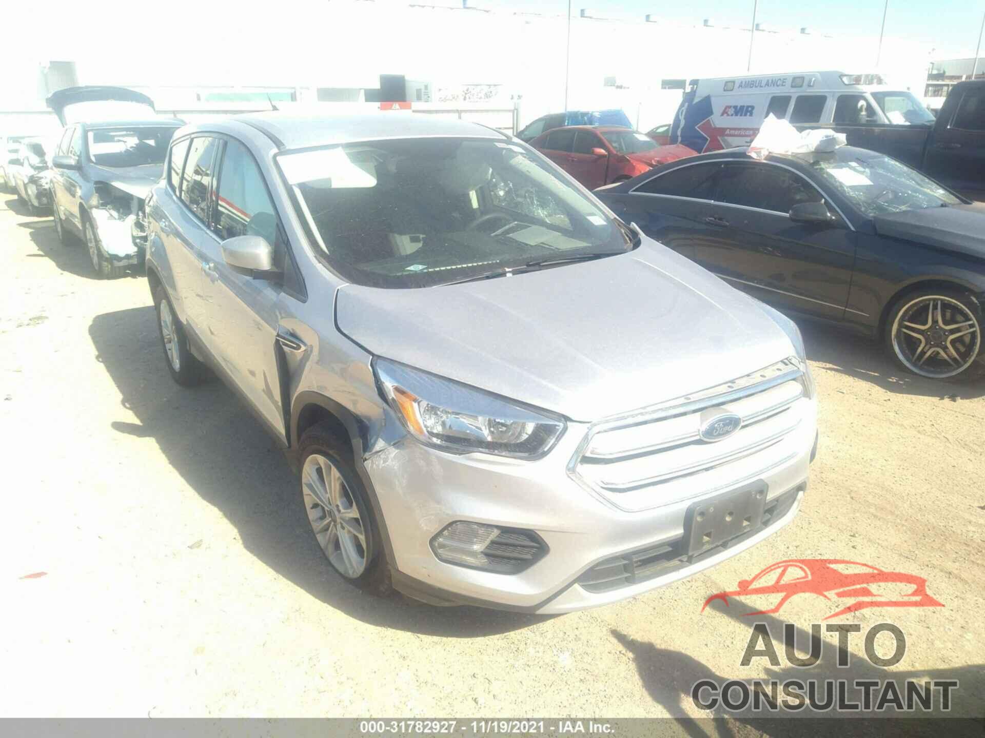 FORD ESCAPE 2019 - 1FMCU0GD0KUA64265