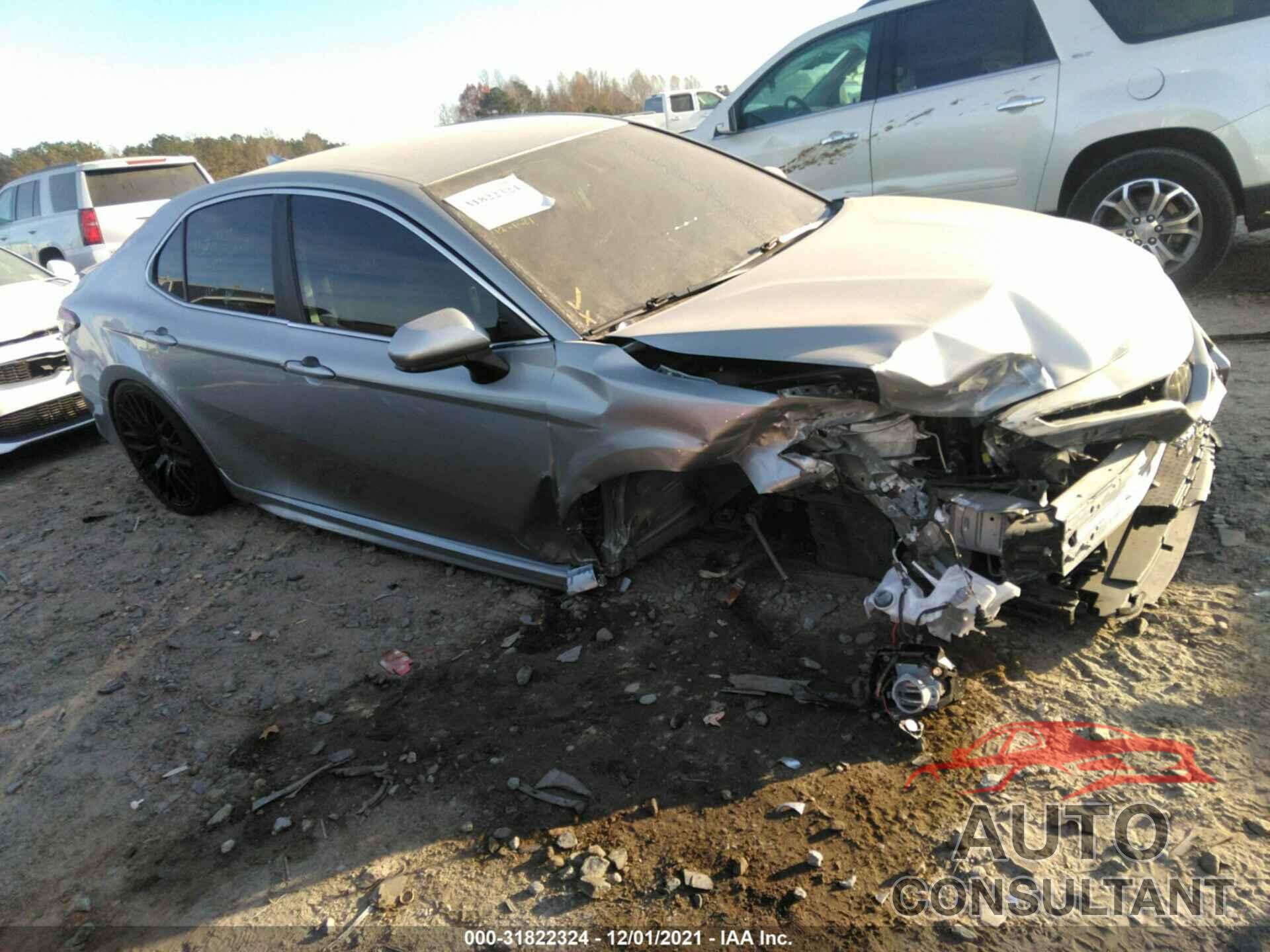 TOYOTA CAMRY 2019 - 4T1B11HKXKU175154