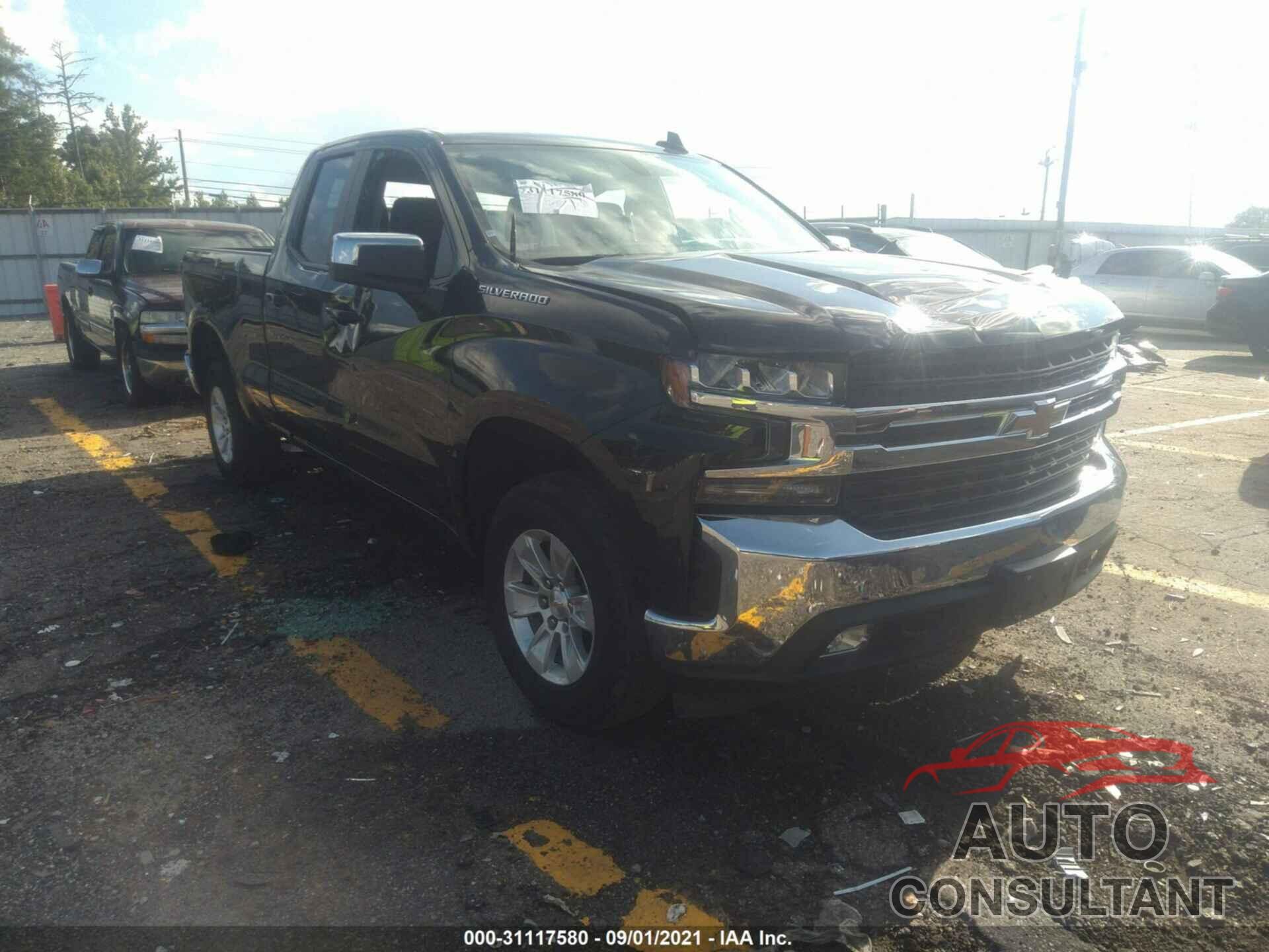 CHEVROLET SILVERADO 1500 2020 - 1GCRYDEDXLZ224699