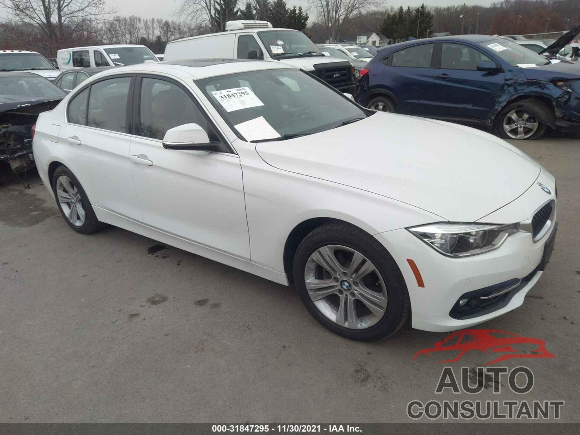 BMW 3 SERIES 2018 - WBA8D9C53JEM32585