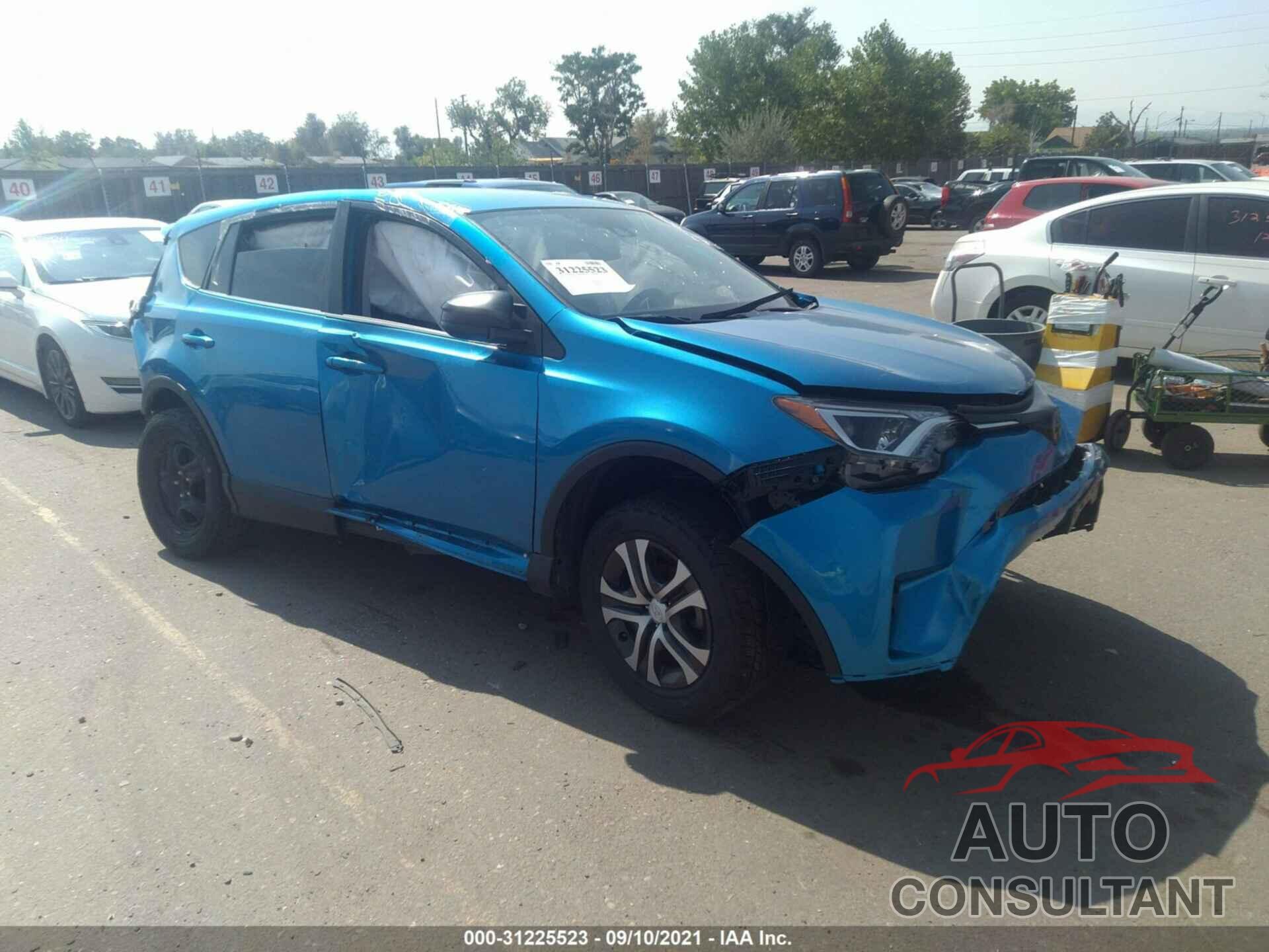 TOYOTA RAV4 2018 - 2T3BFREV7JW729027