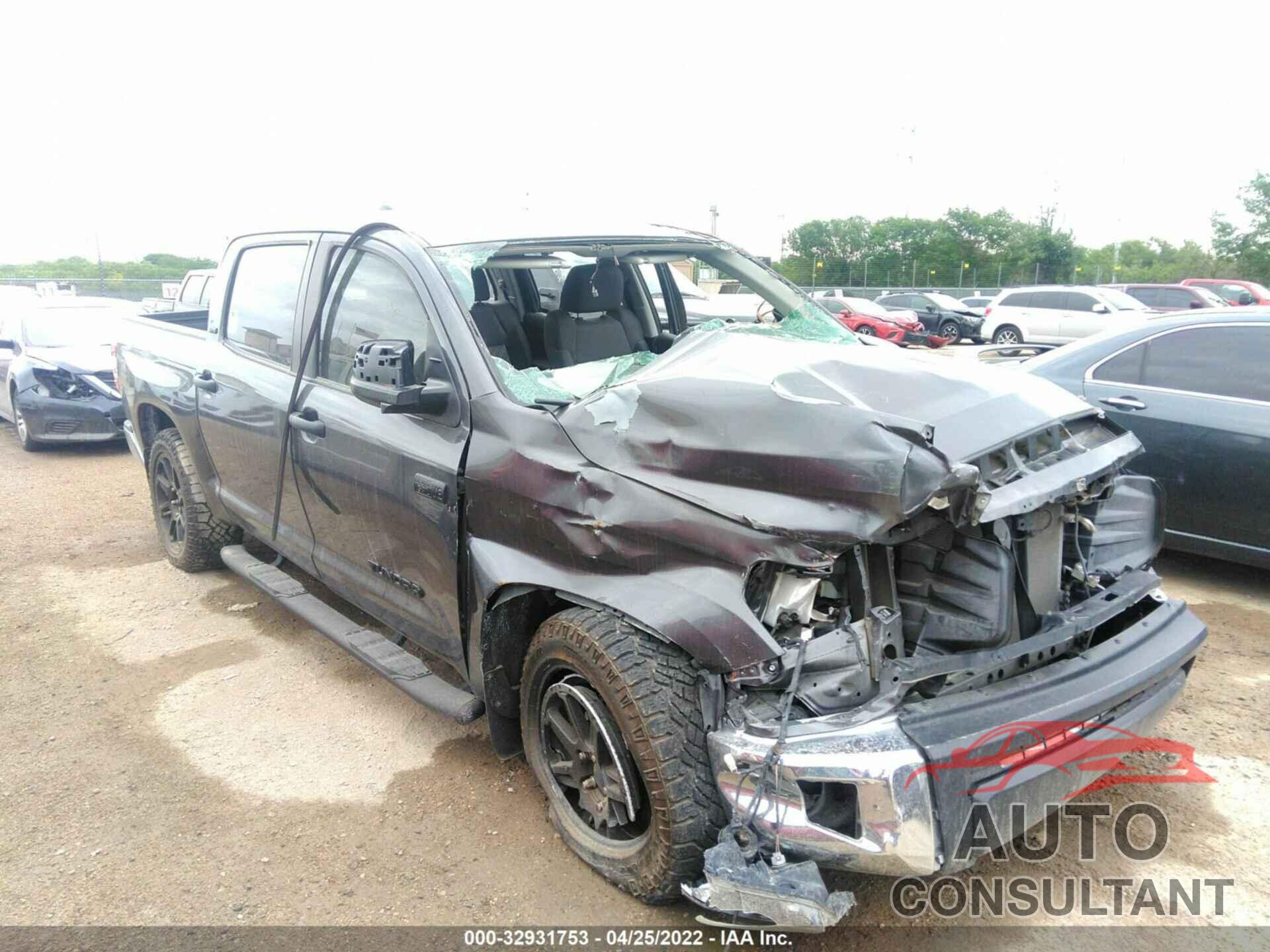 TOYOTA TUNDRA 4WD 2020 - 5TFDY5F11LX872318