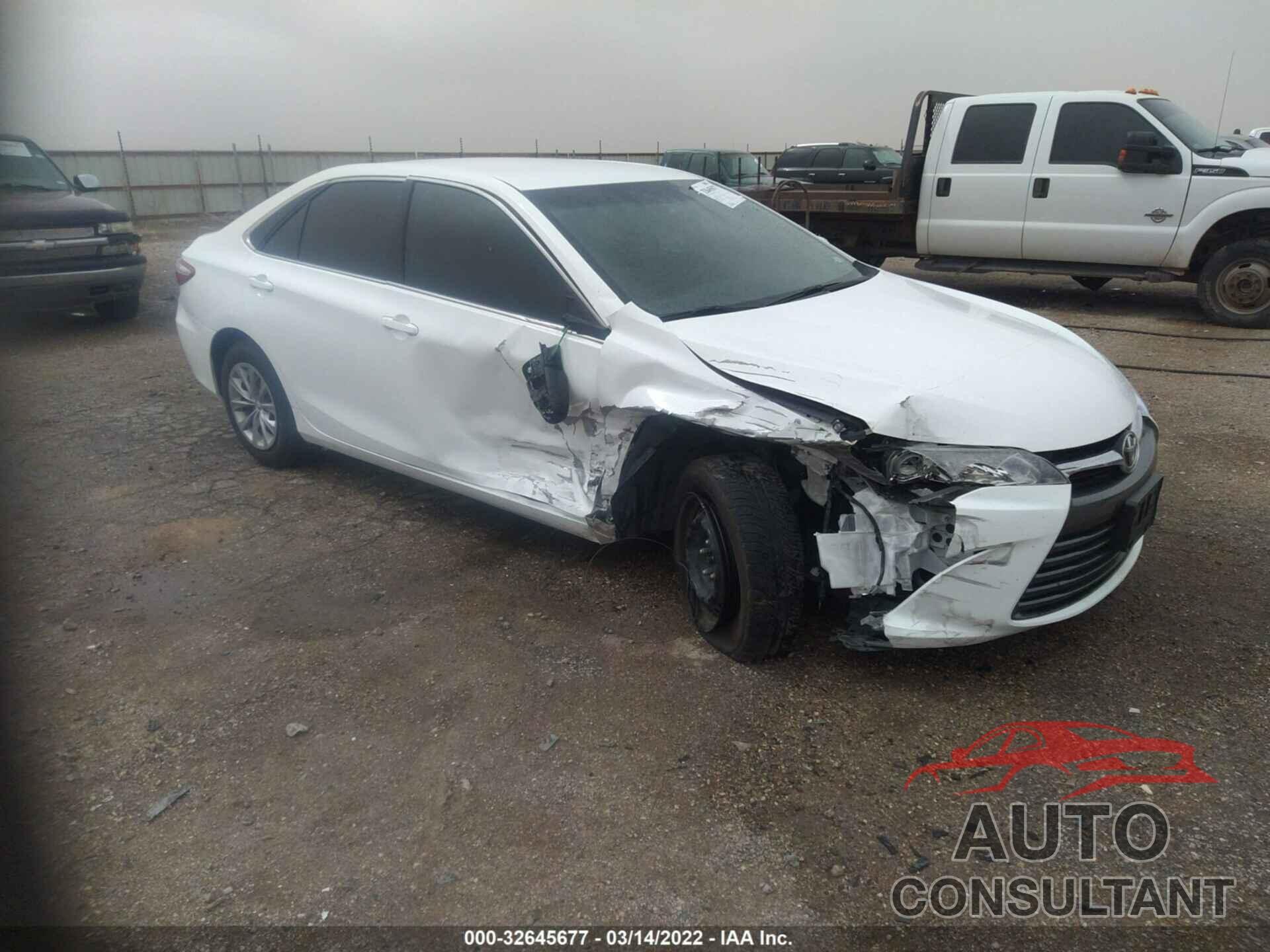 TOYOTA CAMRY 2016 - 4T4BF1FK6GR537806