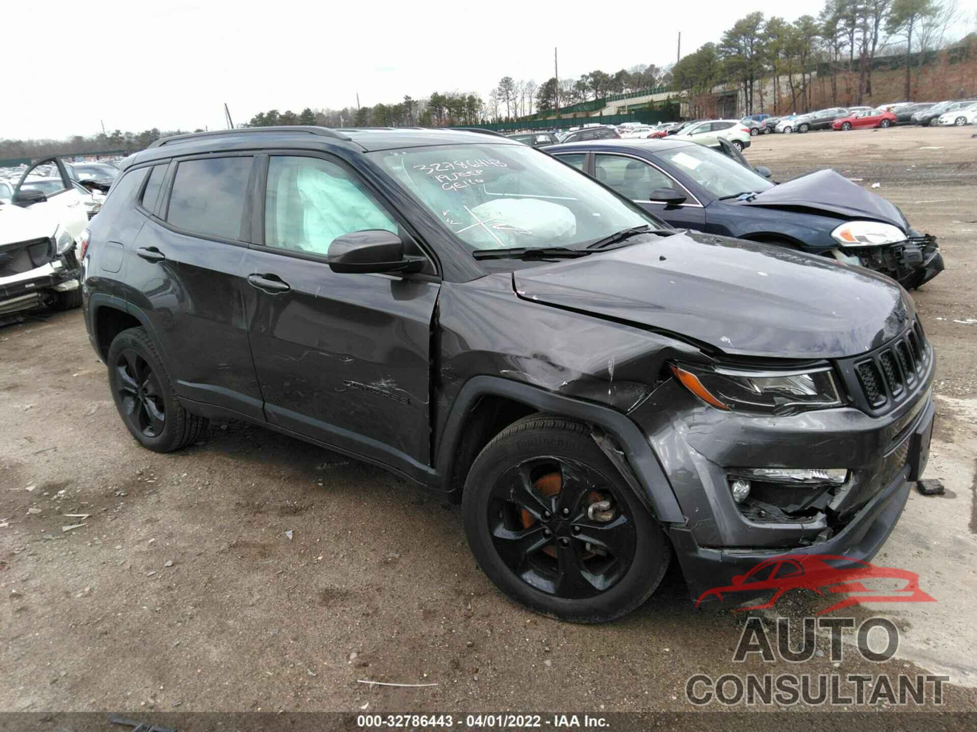 JEEP COMPASS 2019 - 3C4NJDBB9KT593033