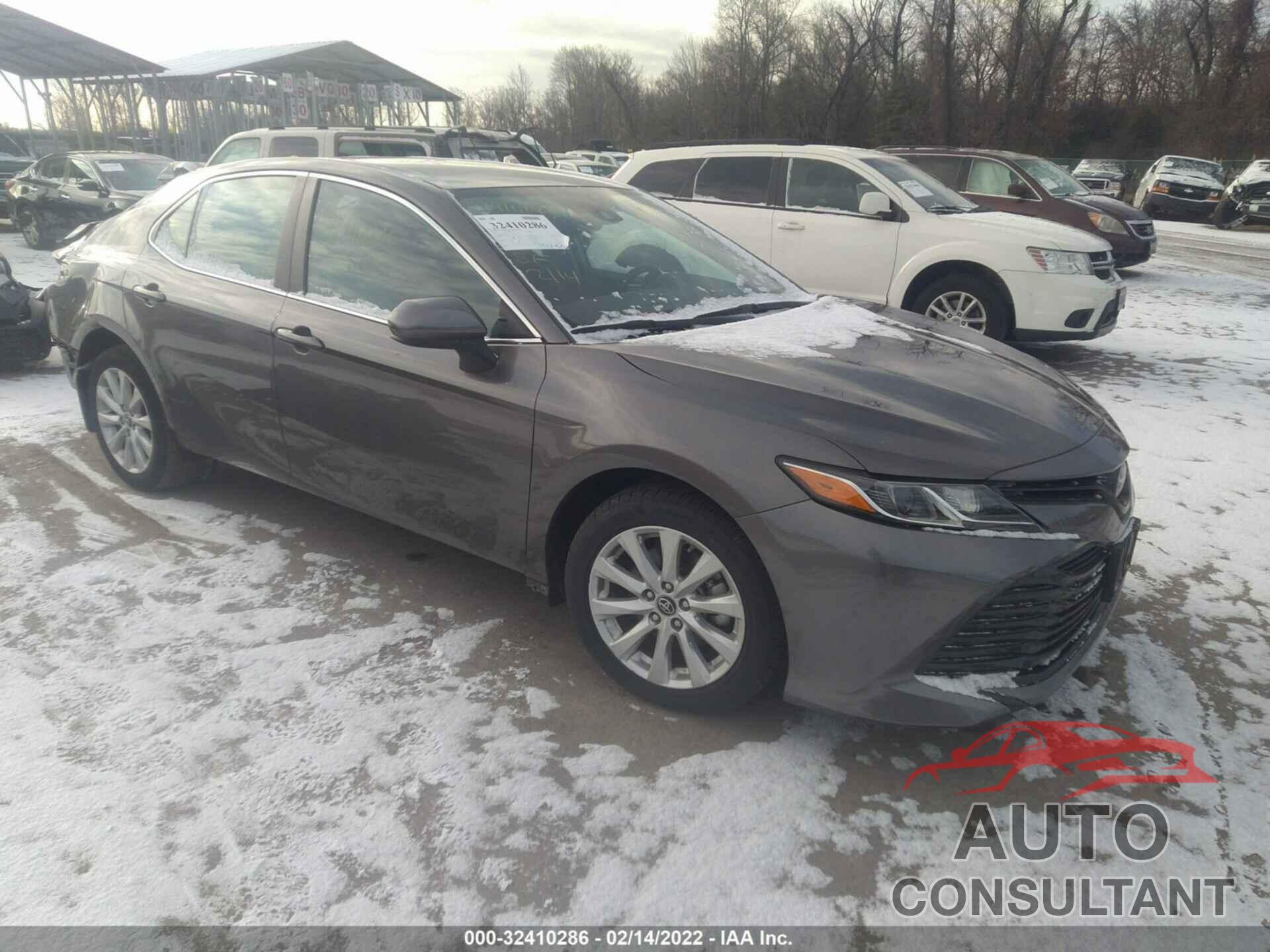 TOYOTA CAMRY 2019 - 4T1B11HK1KU764318