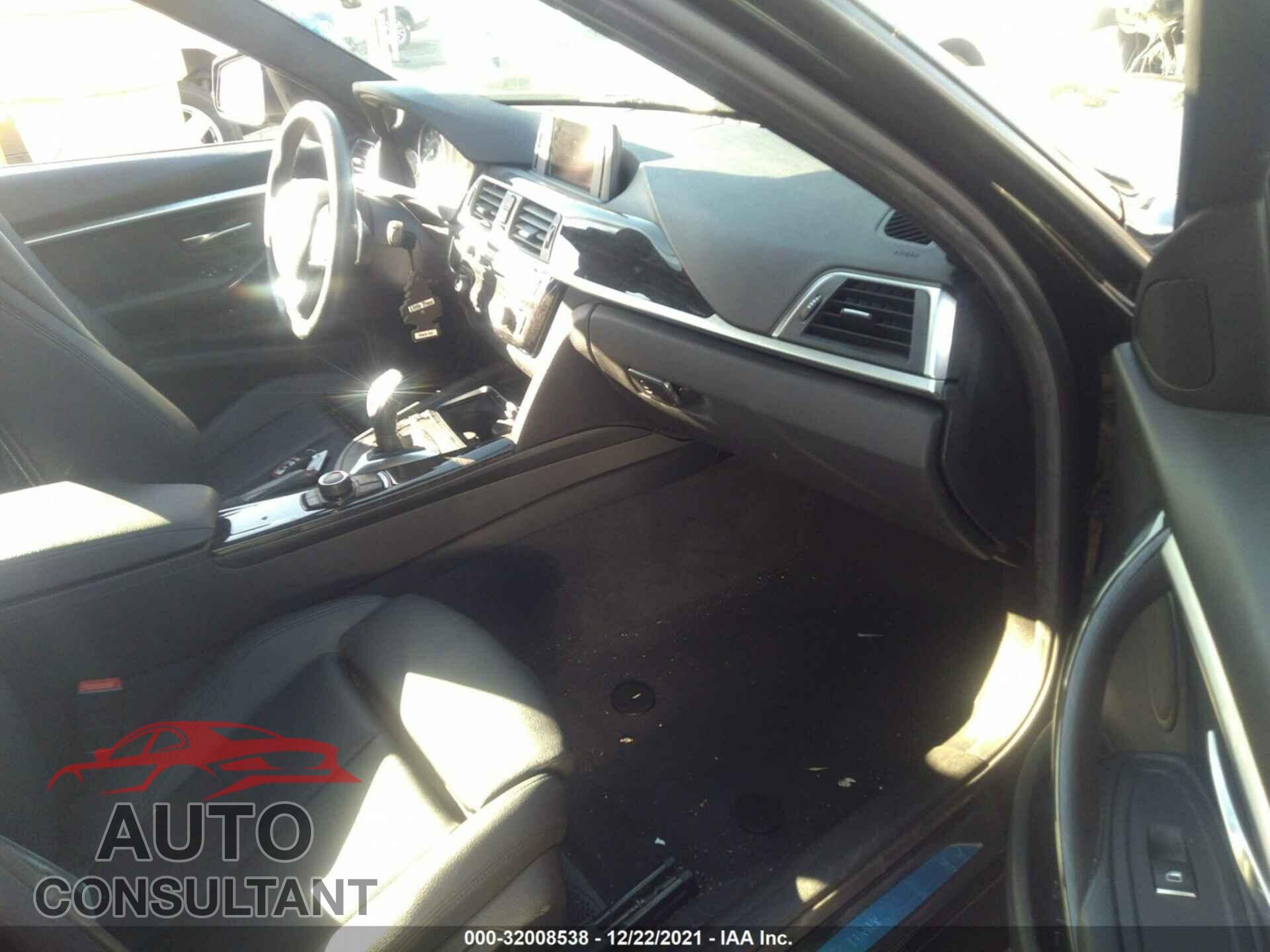 BMW 3 SERIES 2016 - WBA8E9G5XGNU29277