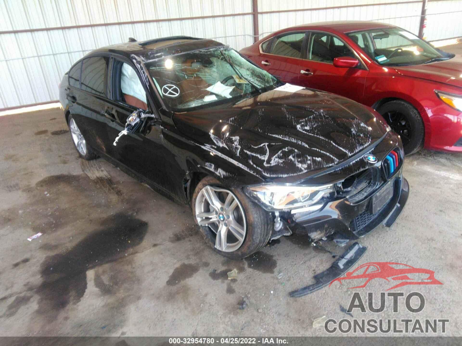 BMW 3 SERIES 2018 - WBA8B3G54JNV01166