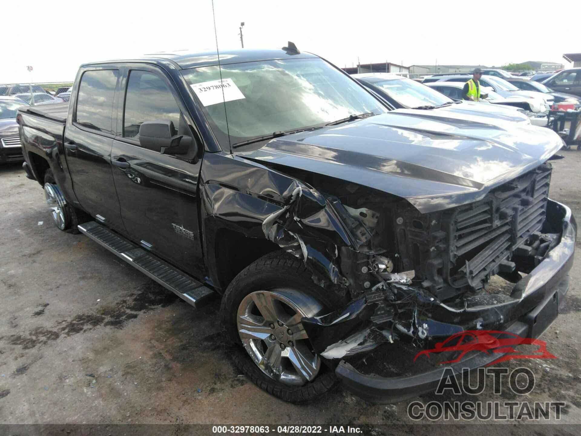 CHEVROLET SILVERADO 1500 2018 - 3GCUKPEC8JG607669