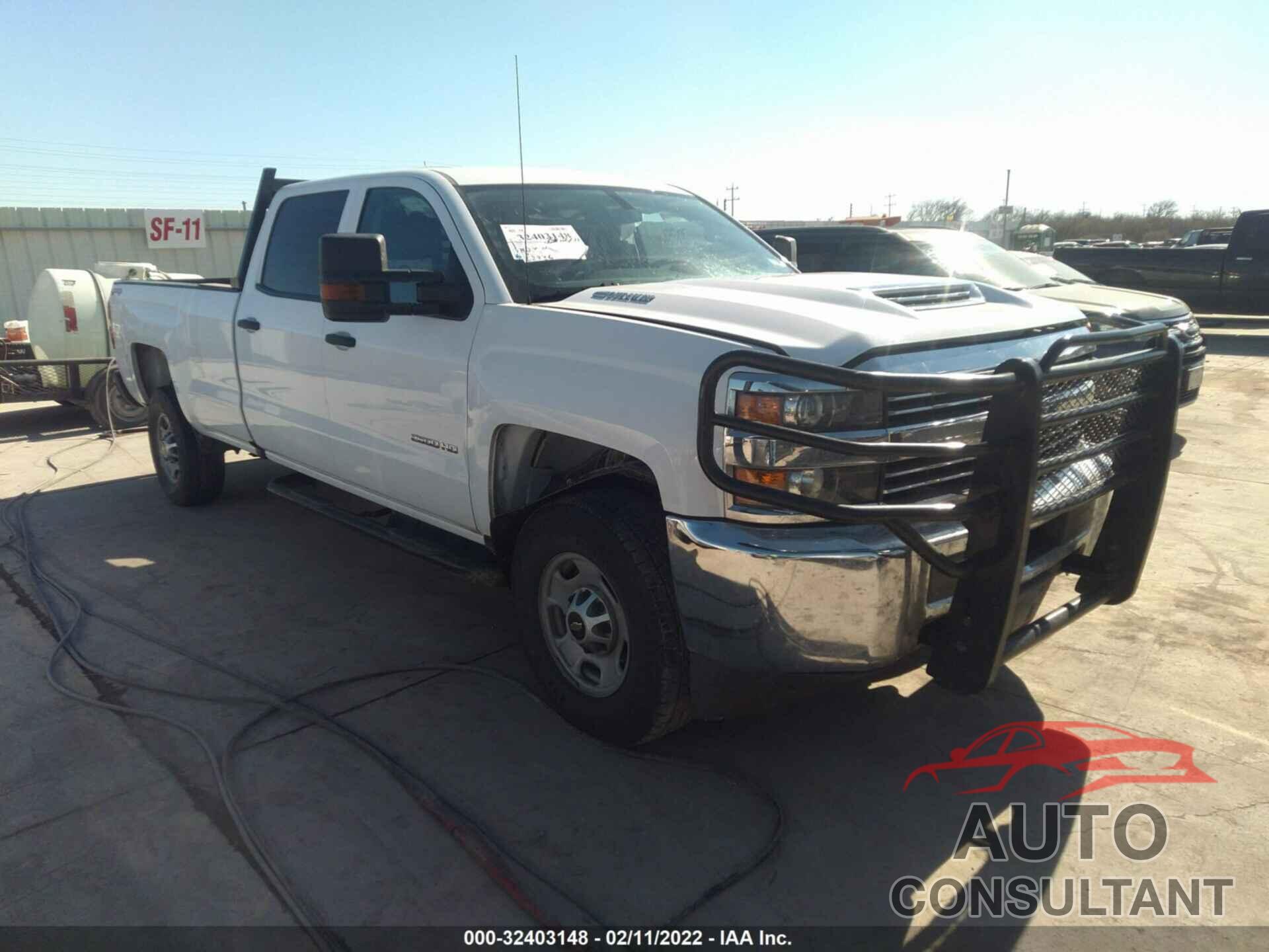 CHEVROLET SILVERADO 2500HD 2018 - 1GC1KUEY3JF265465