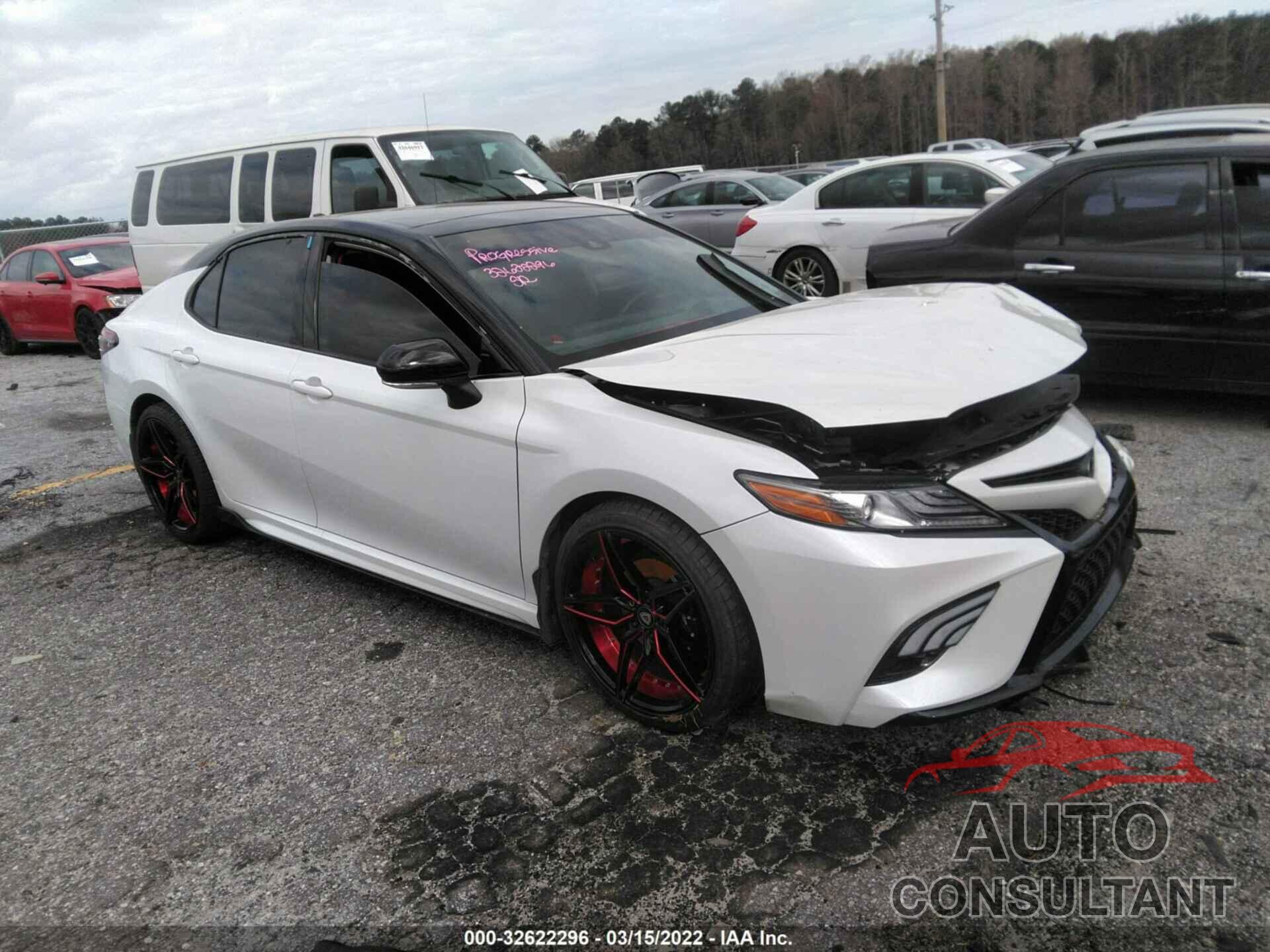 TOYOTA CAMRY 2019 - 4T1B61HK5KU193644
