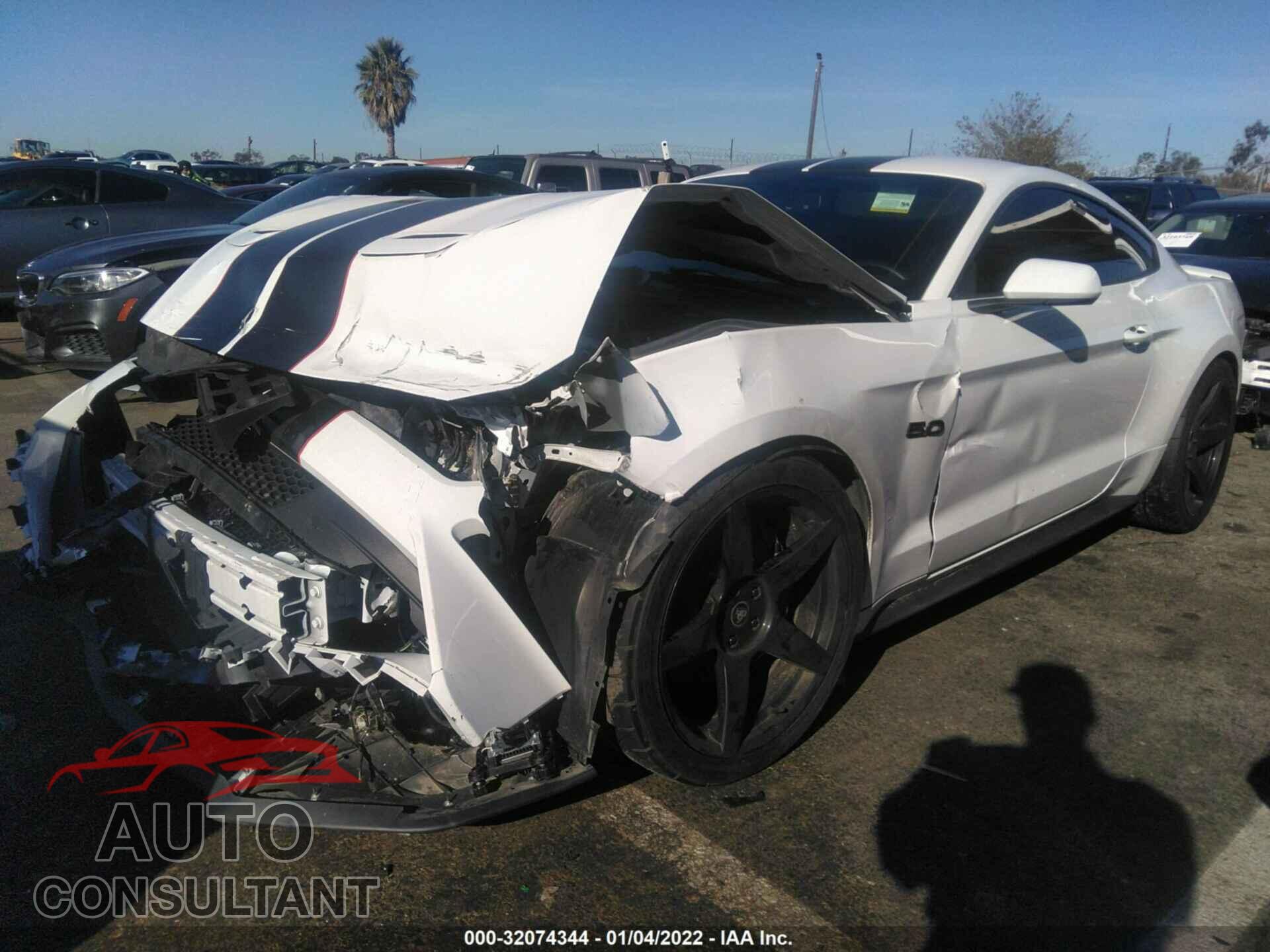 FORD MUSTANG 2019 - 1FA6P8CF7K5197734