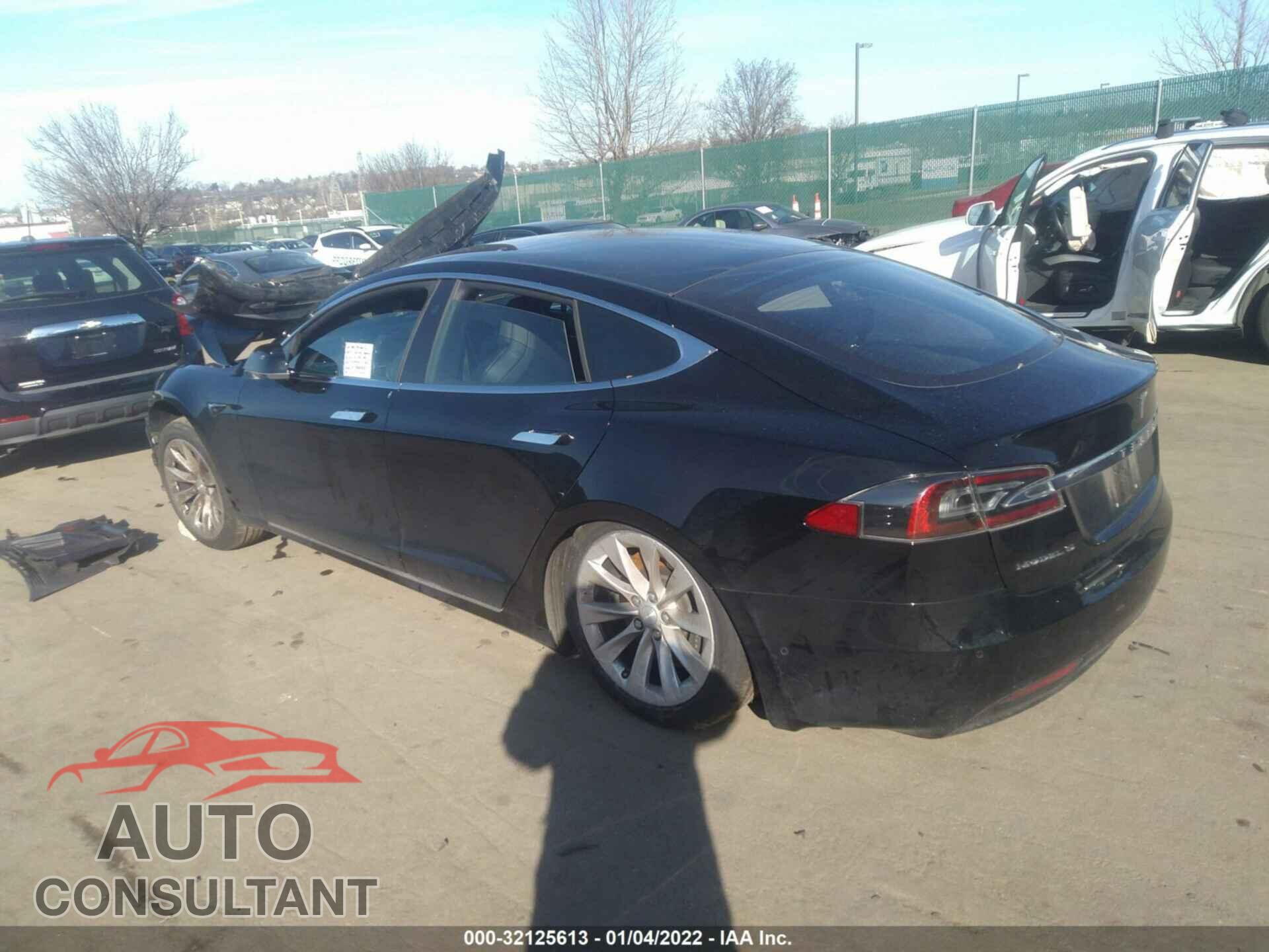 TESLA MODEL S 2018 - 5YJSA1E28JF293459