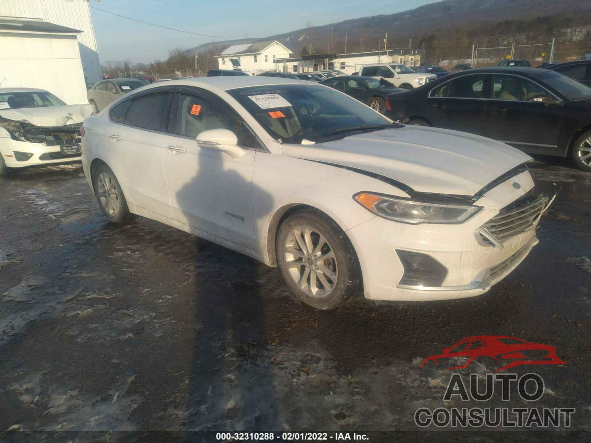 FORD FUSION HYBRID 2019 - 3FA6P0MU9KR149650