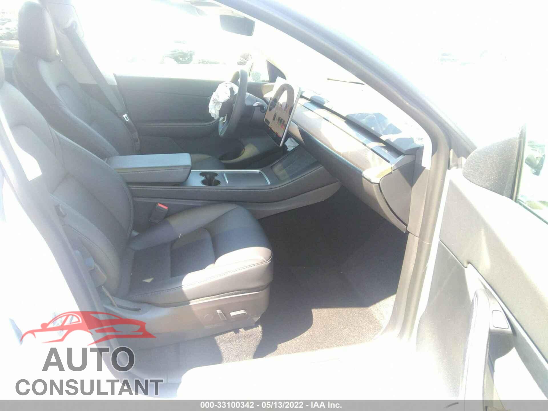 TESLA MODEL Y 2021 - 5YJYGDEEXMF279247