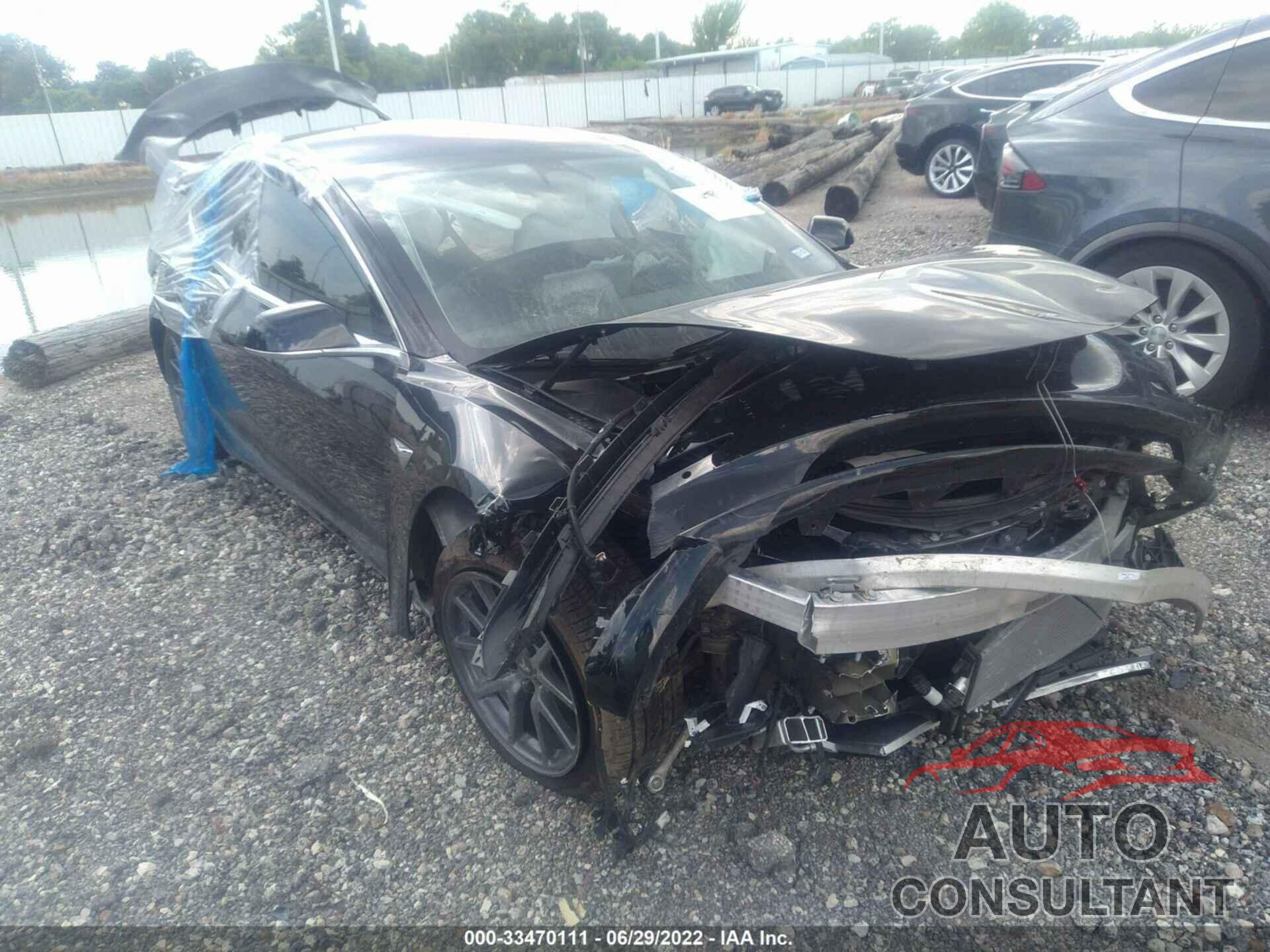 TESLA MODEL 3 2019 - 5YJ3E1EA6KF301611