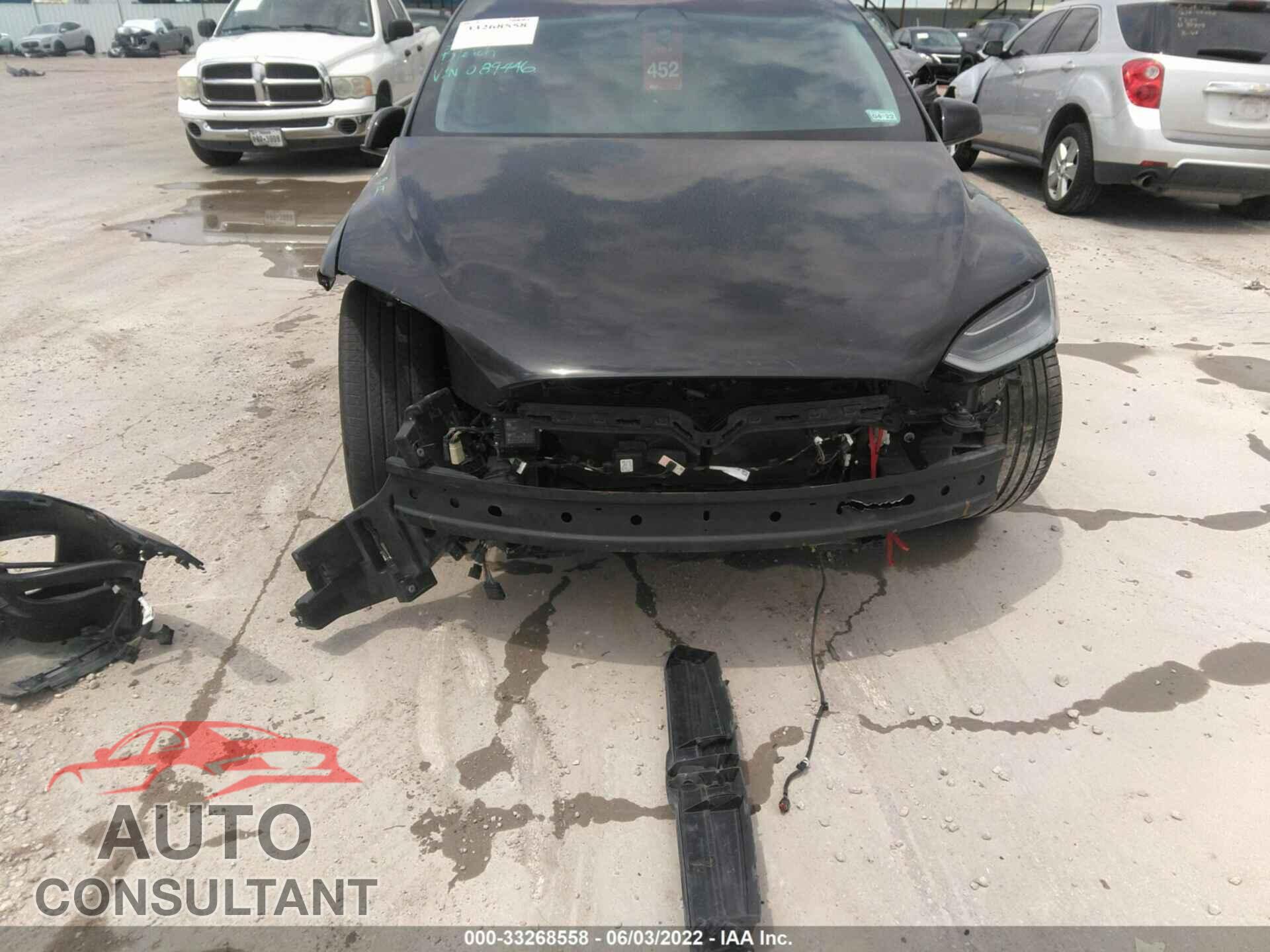 TESLA MODEL X 2018 - 5YJXCBE21JF089446