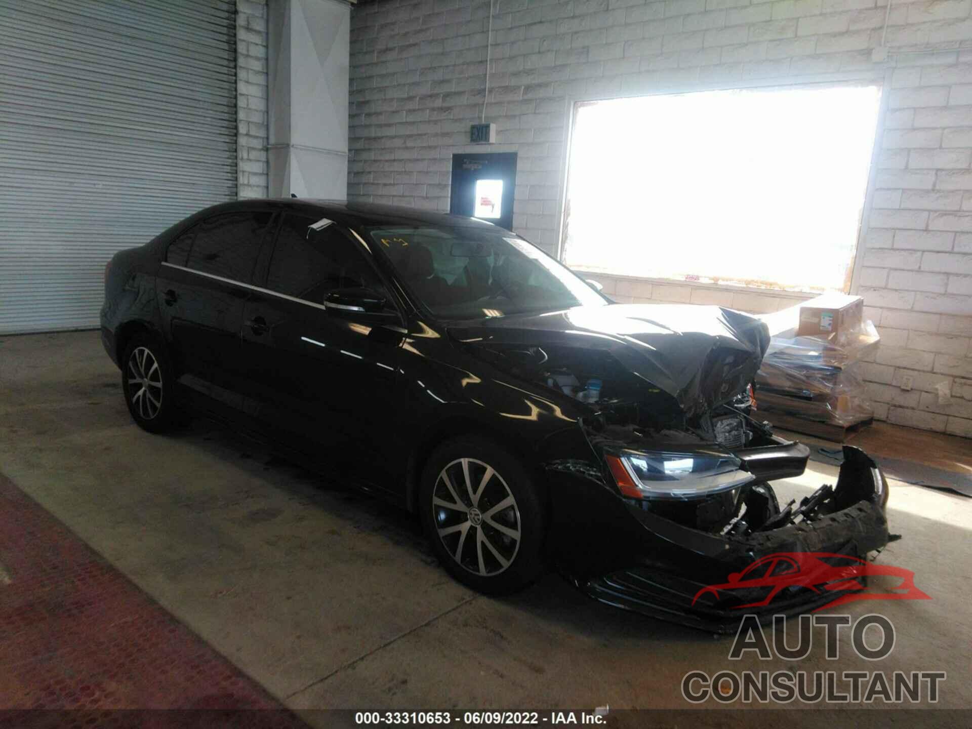 VOLKSWAGEN JETTA 2017 - 3VWDB7AJ3HM398354