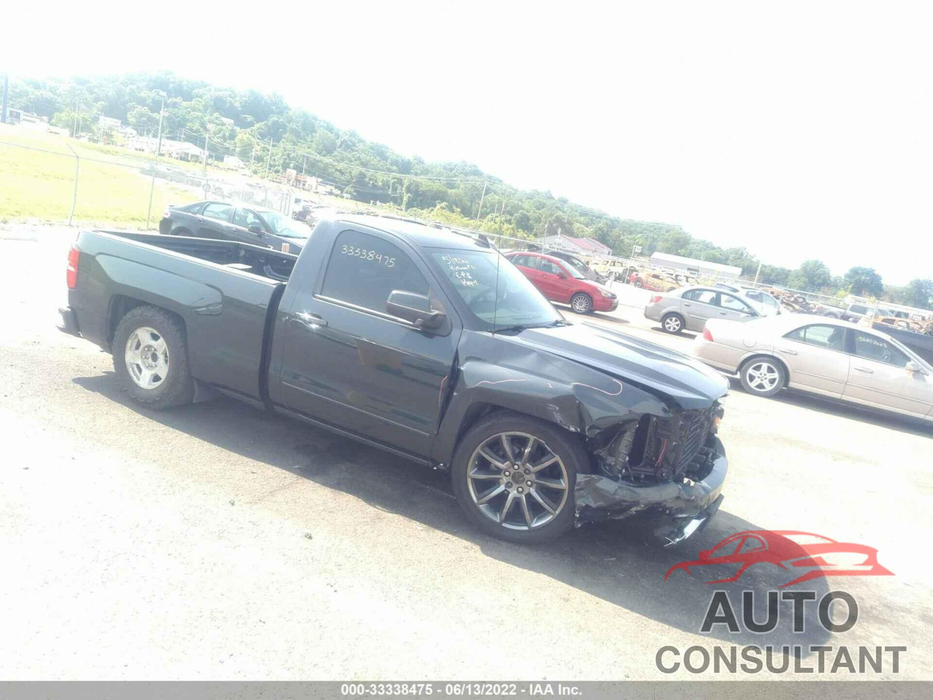 CHEVROLET SILVERADO 1500 2018 - 1GCNKREC4JZ129265