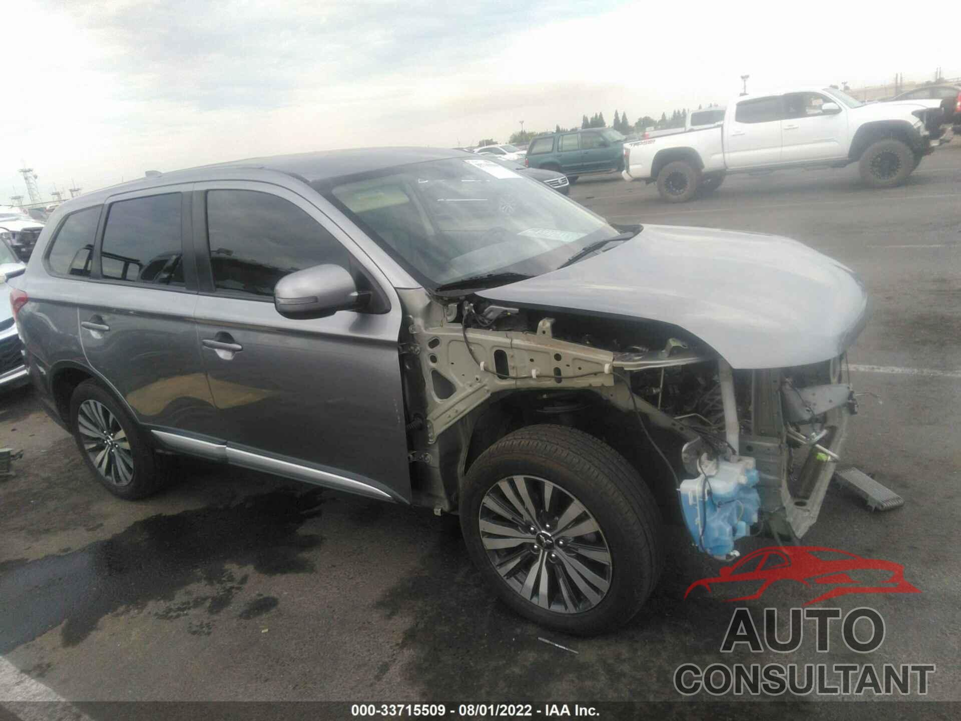 MITSUBISHI OUTLANDER 2019 - JA4AD3A38KZ028043