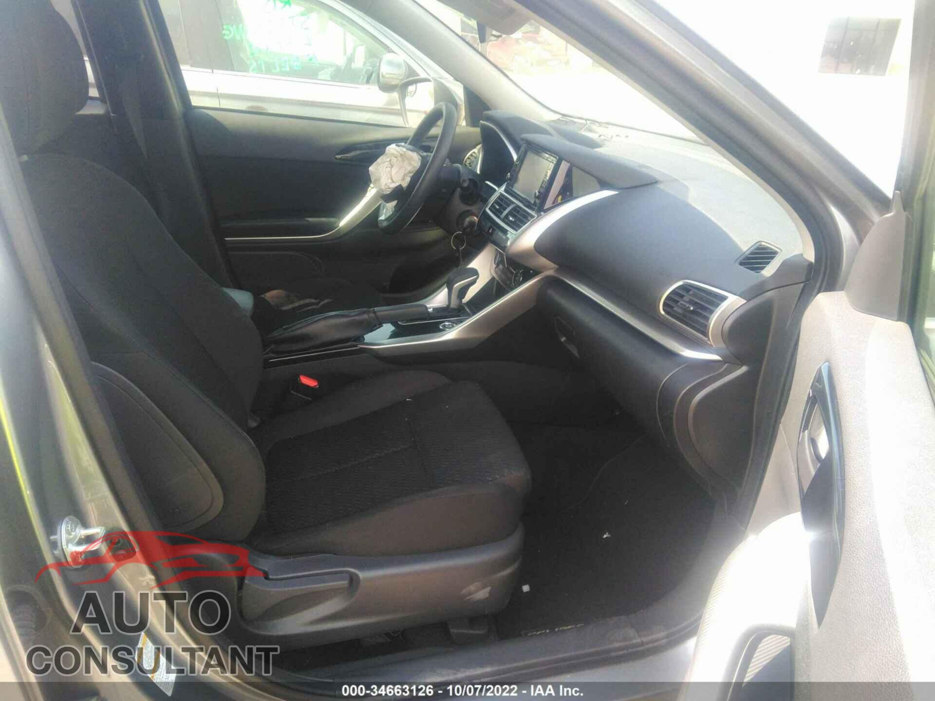MITSUBISHI ECLIPSE CROSS 2020 - JA4AT3AA7LZ035455