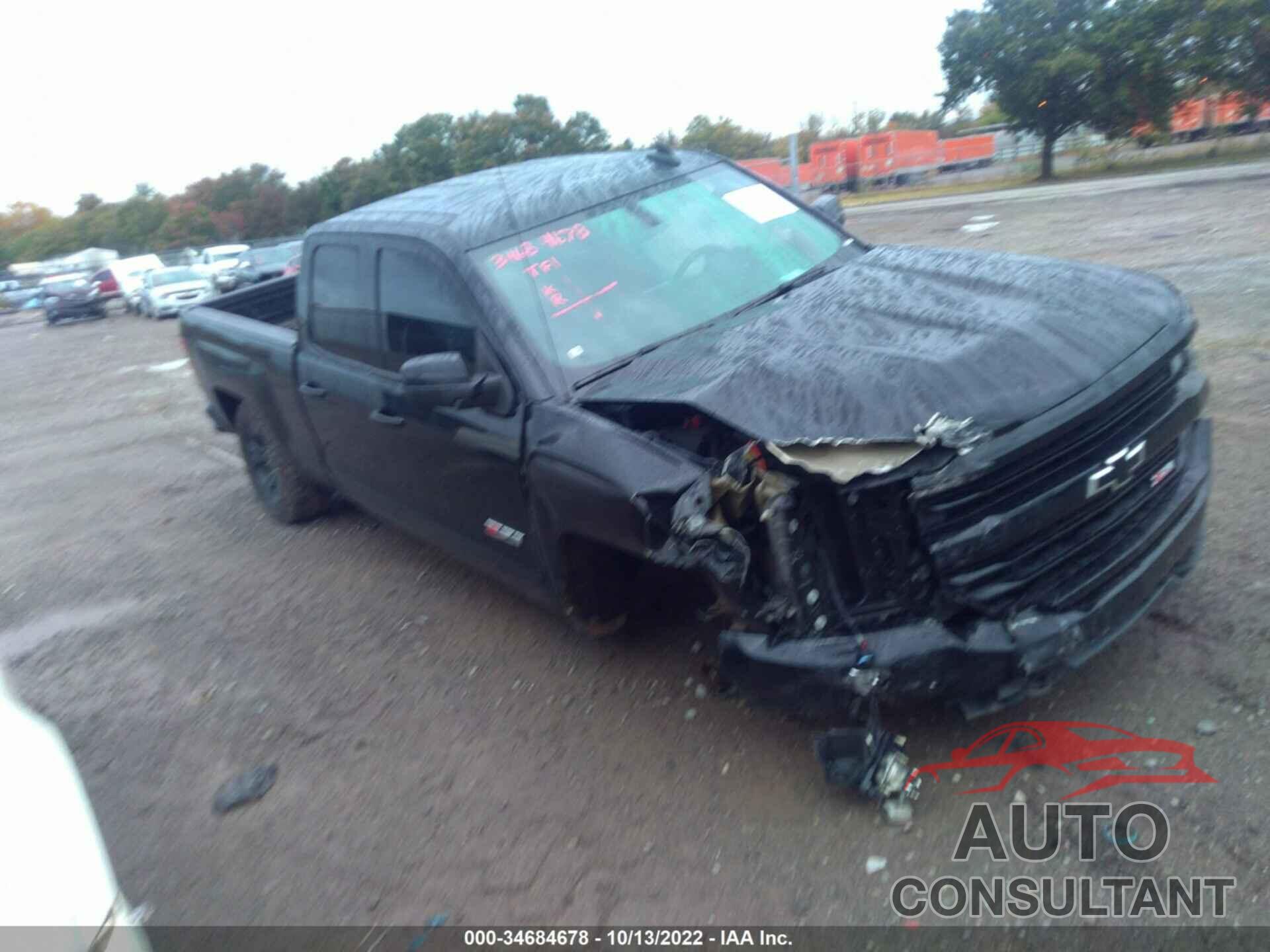 CHEVROLET SILVERADO 1500 2018 - 2GCVKREC6J1104098