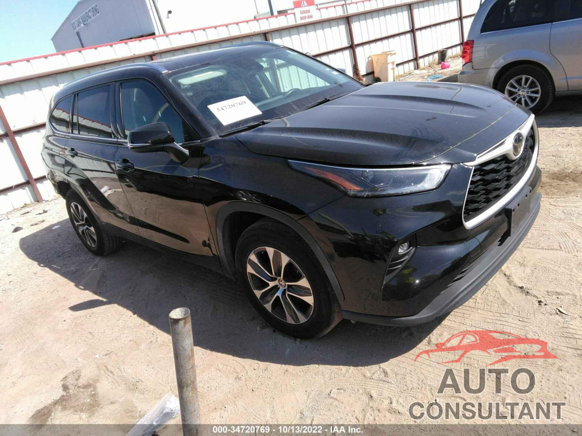 TOYOTA HIGHLANDER 2021 - 5TDGZRAH5MS516922
