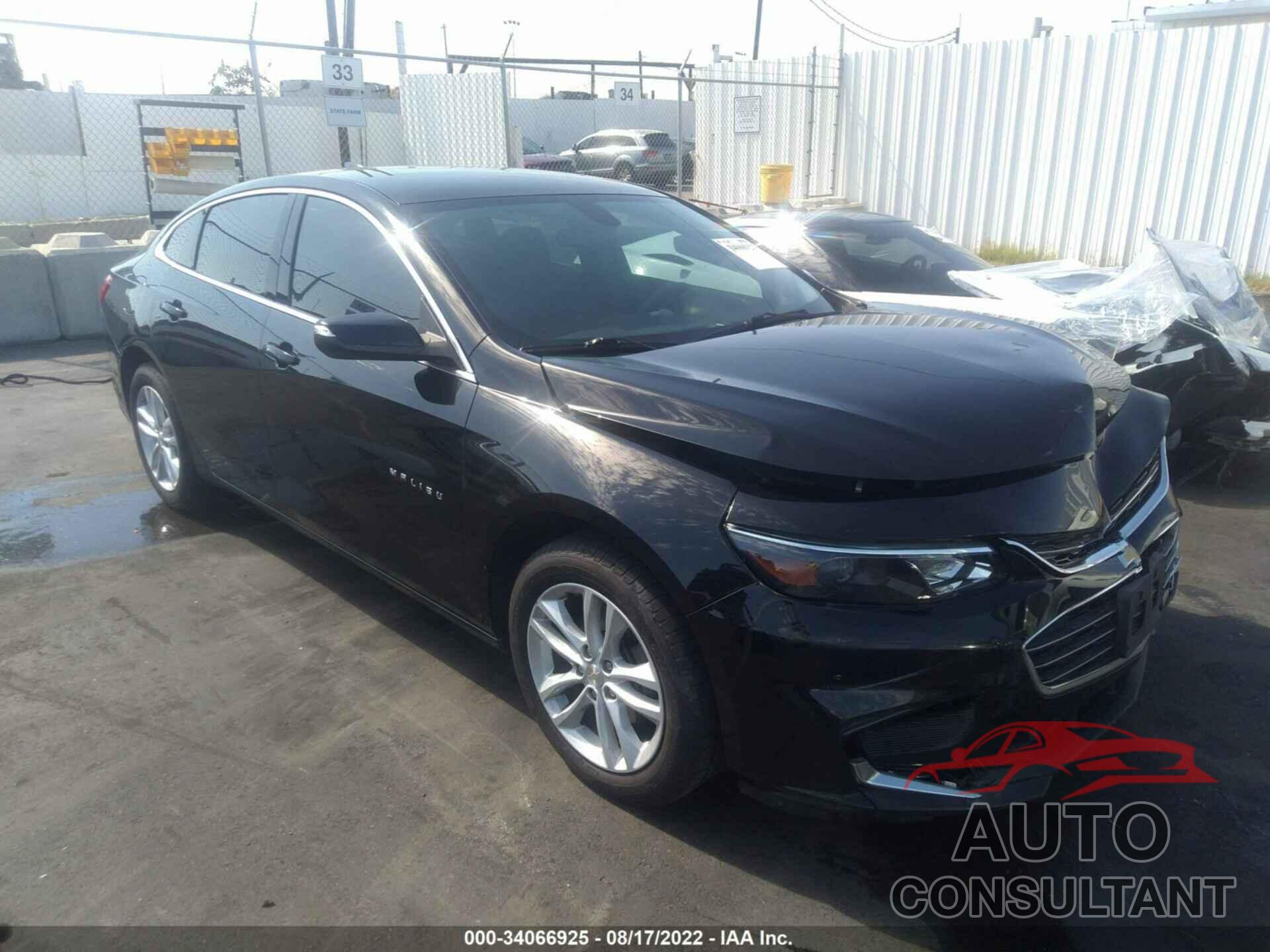 CHEVROLET MALIBU 2018 - 1G1ZD5ST1JF112894
