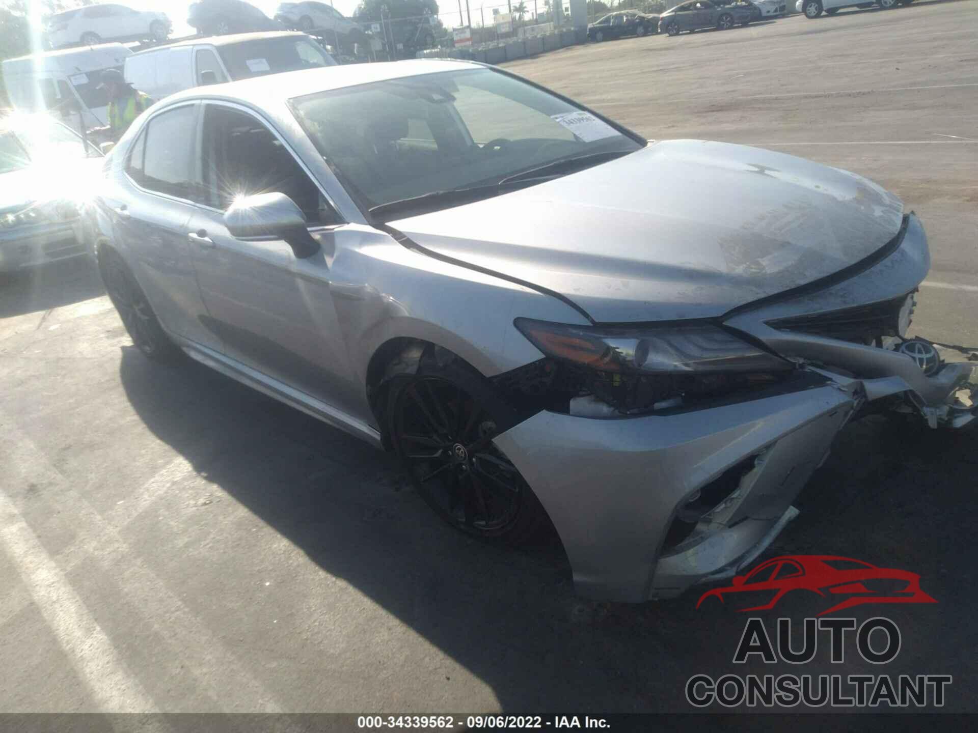 TOYOTA CAMRY 2021 - 4T1K61AK4MU582238