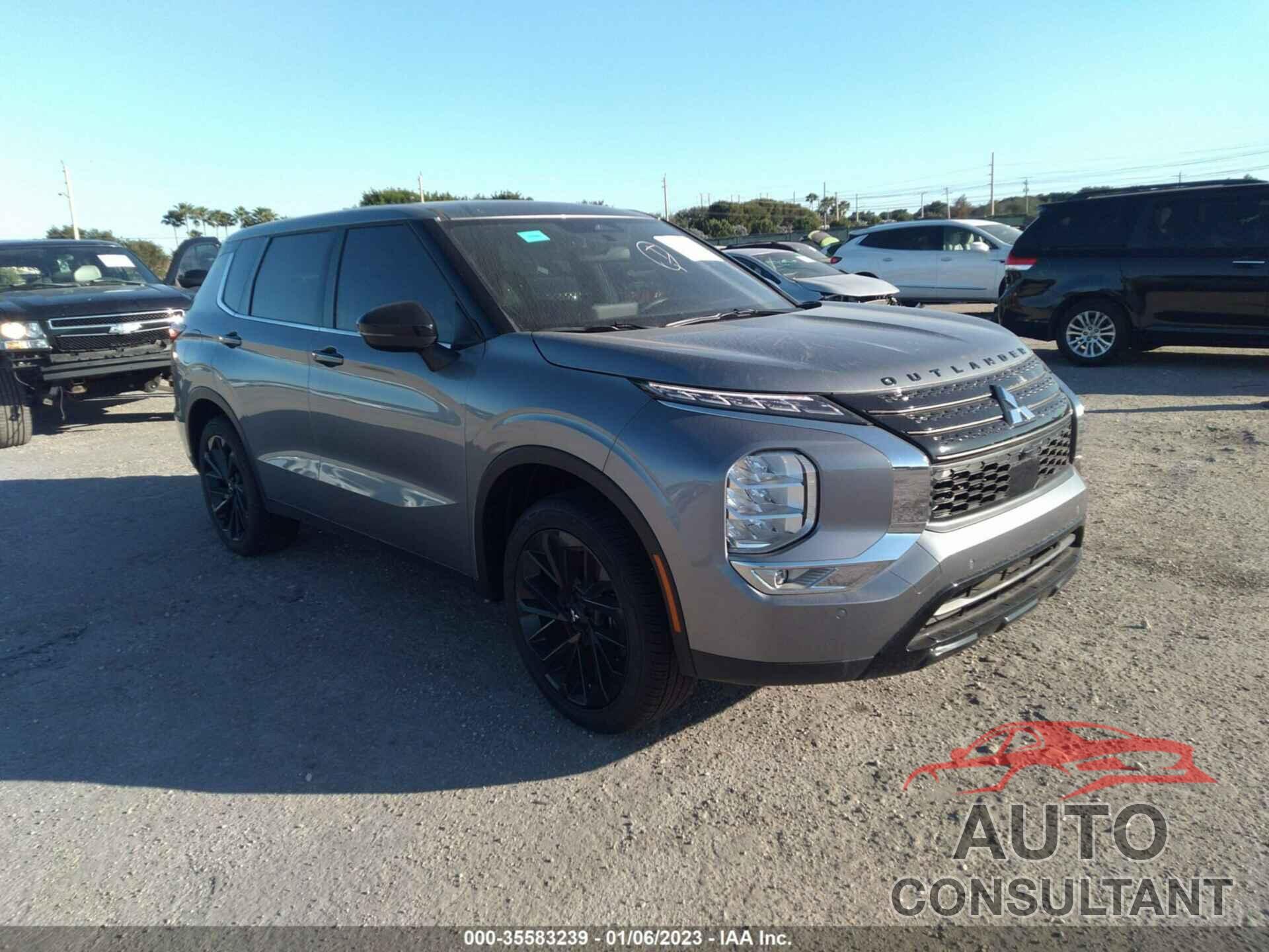 MITSUBISHI OUTLANDER 2022 - JA4J3UA82NZ070054