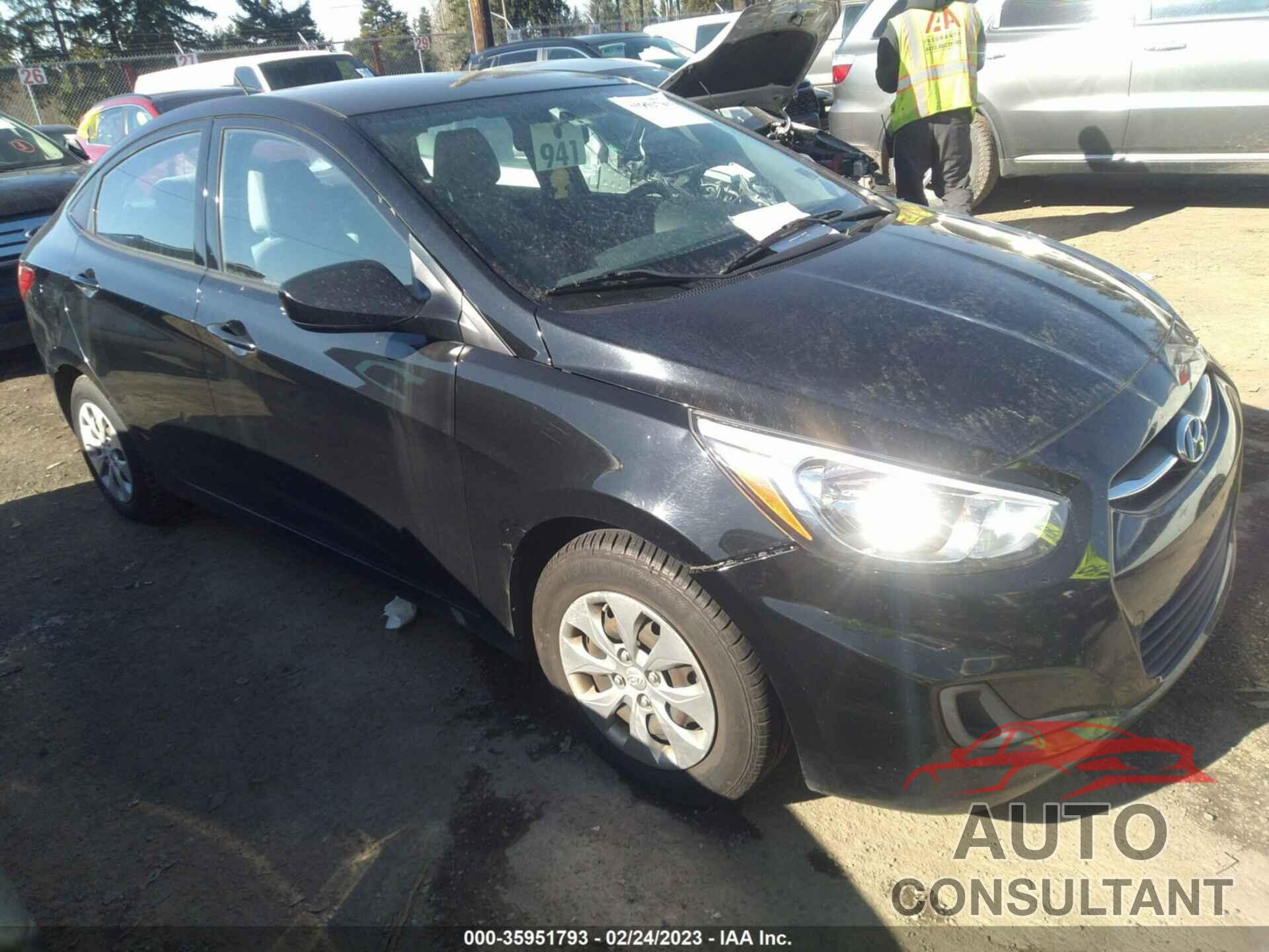 HYUNDAI ACCENT 2016 - KMHCT4AE0GU990815