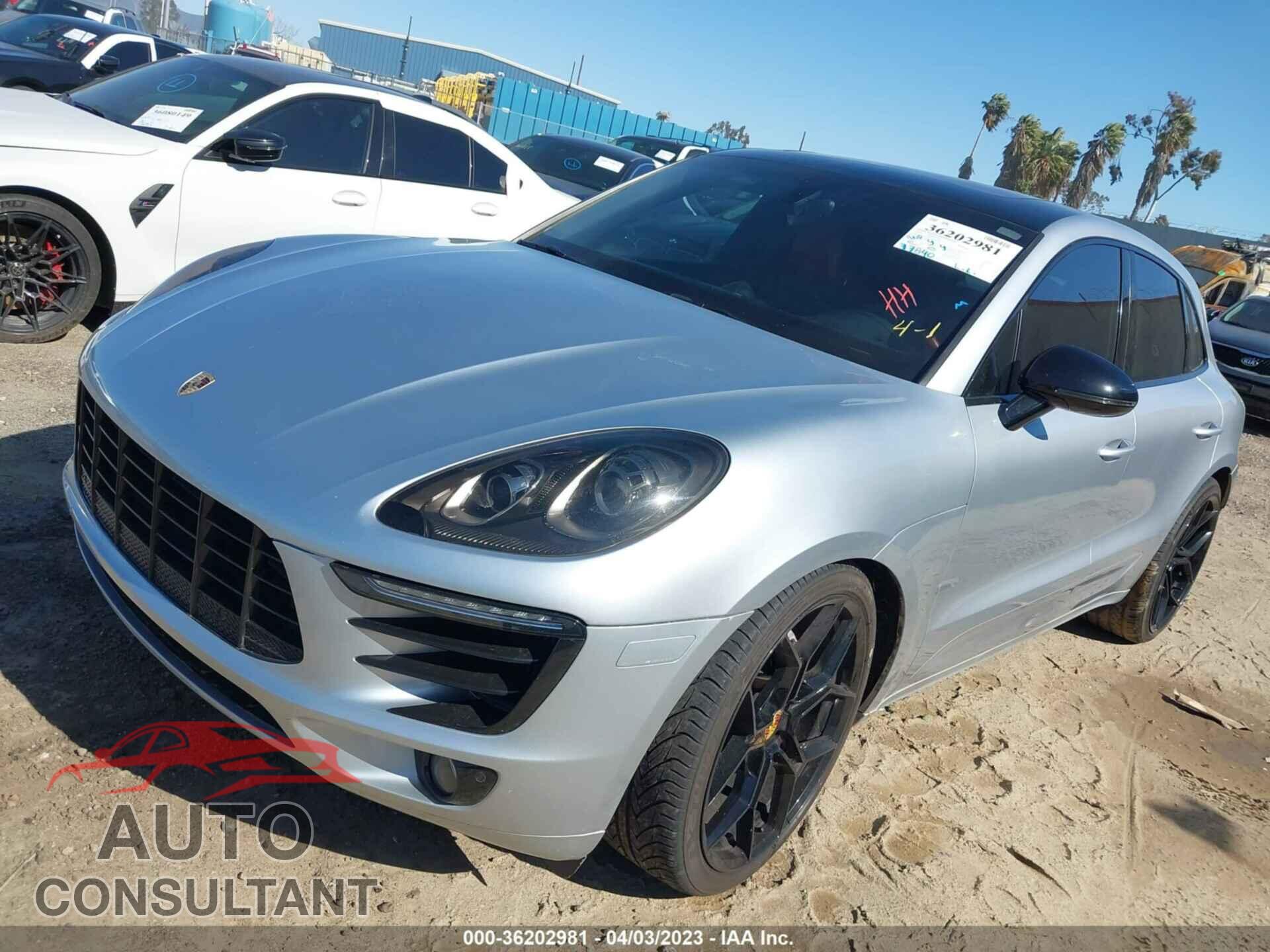 PORSCHE MACAN 2015 - WP1AB2A56FLB44906