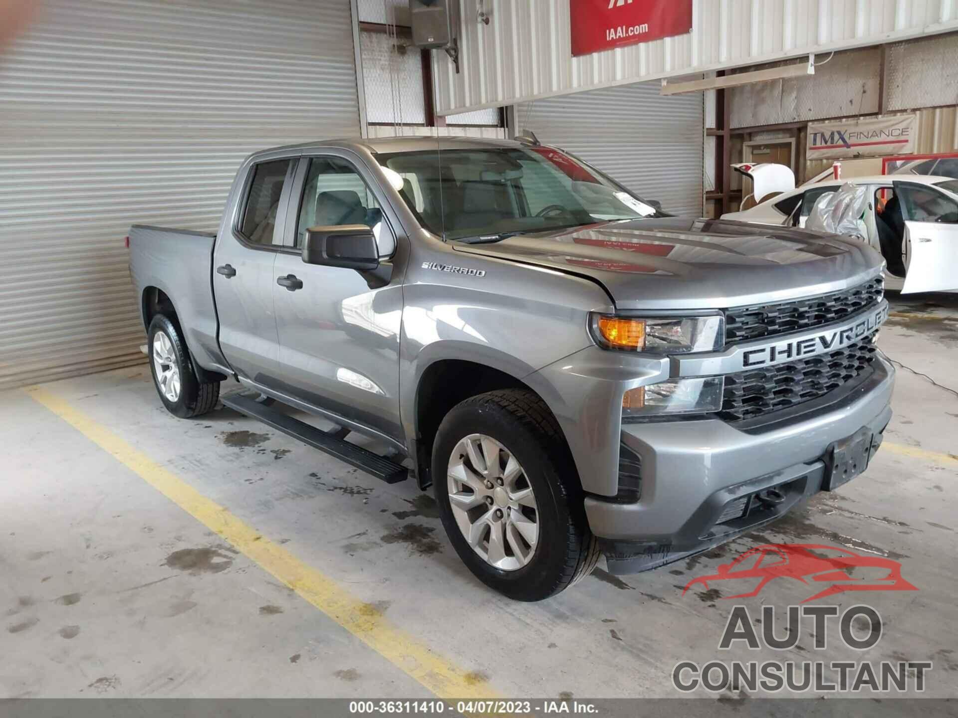 CHEVROLET SILVERADO 1500 2021 - 1GCRWBEH9MZ174568