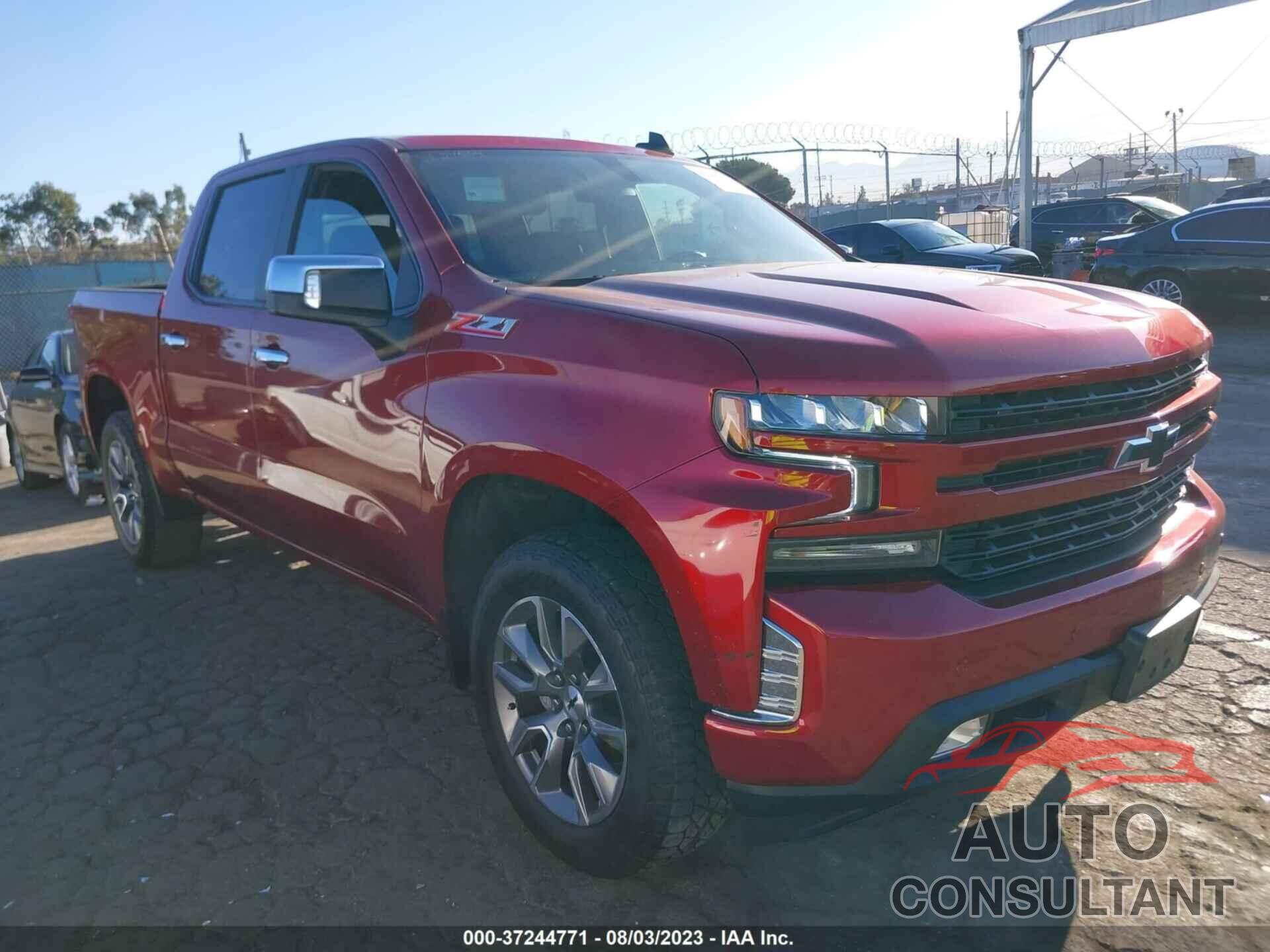 CHEVROLET SILVERADO 1500 2021 - 1GCUYEED0MZ146693