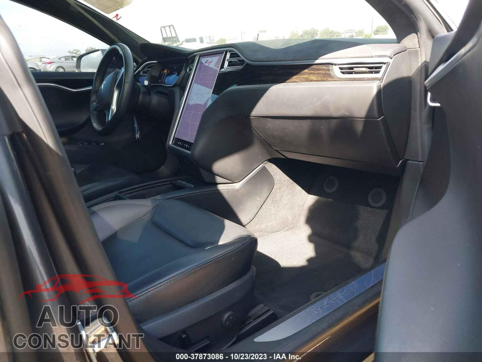 TESLA MODEL S 2016 - 5YJSA1E13GF177196