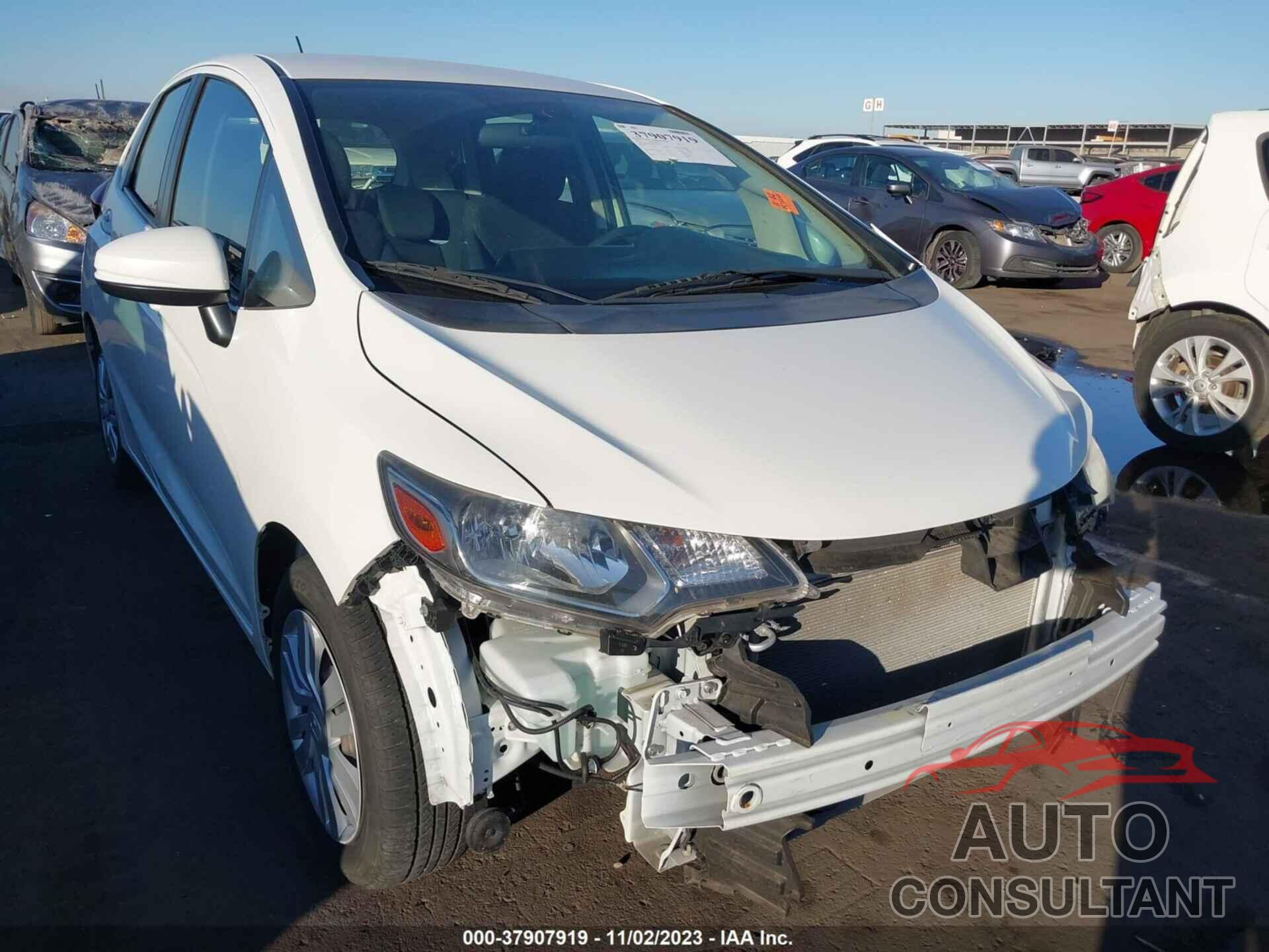 HONDA FIT 2017 - JHMGK5H51HS020116