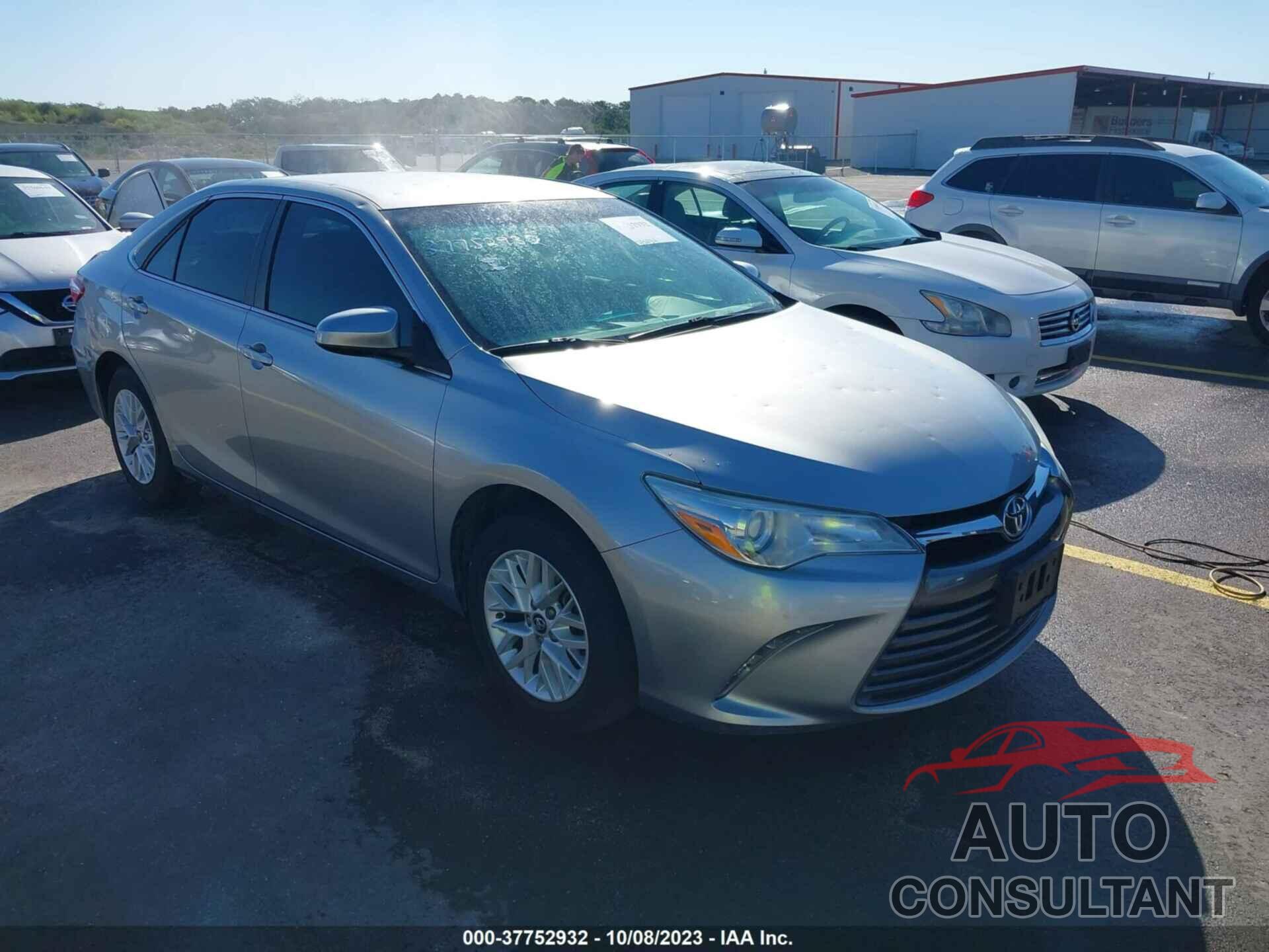 TOYOTA CAMRY 2016 - 4T1BF1FK1GU243207