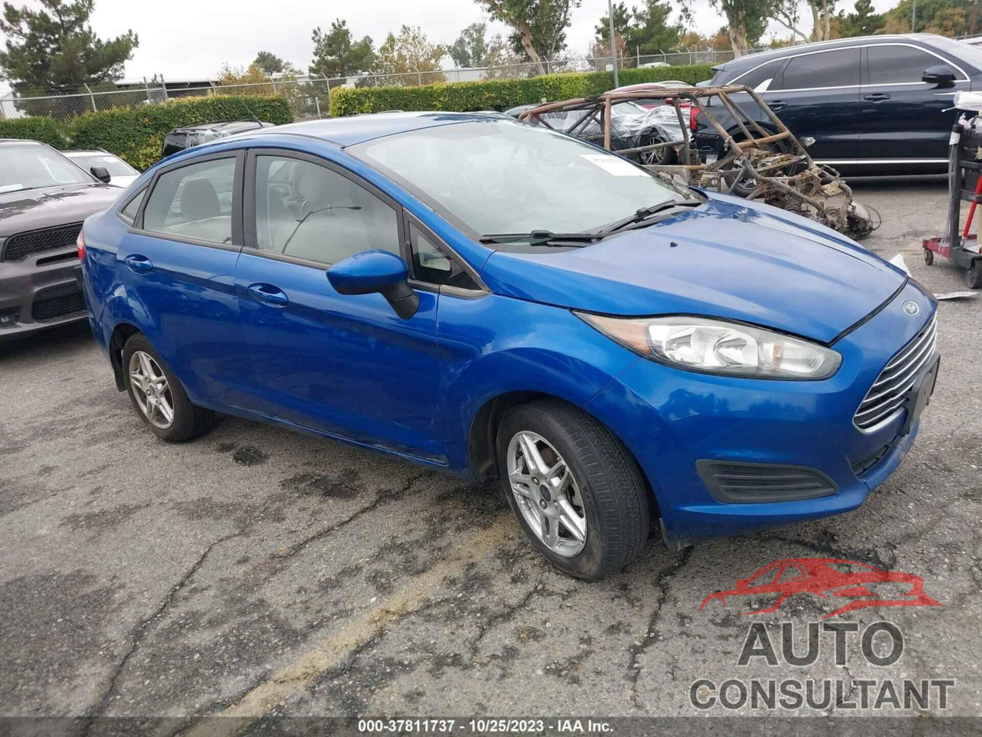 FORD FIESTA 2018 - 3FADP4BJ1JM139391