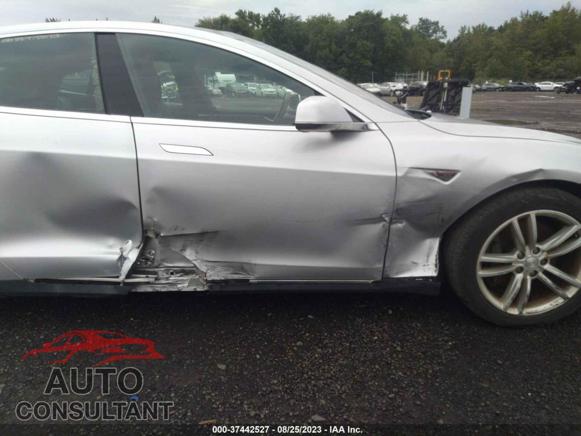 TESLA MODEL S 2015 - 5YJSA1H2XFF081407
