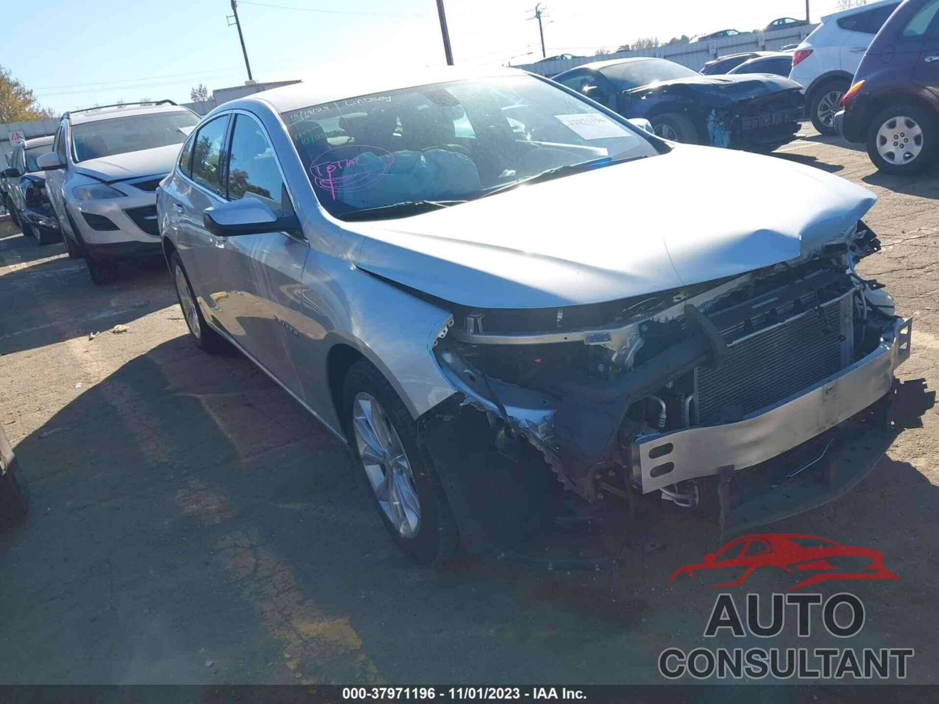 CHEVROLET MALIBU 2021 - 1G1ZD5ST1MF070859