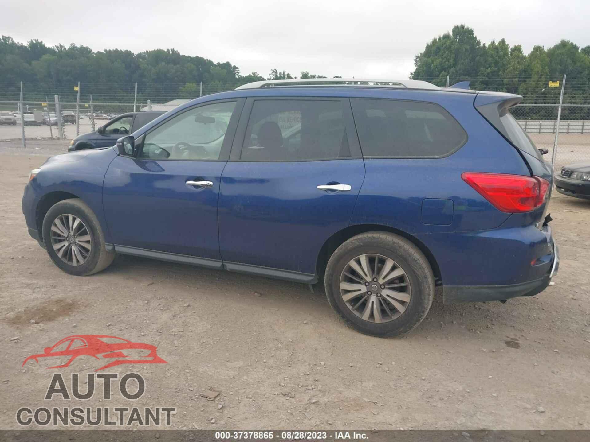 NISSAN PATHFINDER 2019 - 5N1DR2MM8KC643841