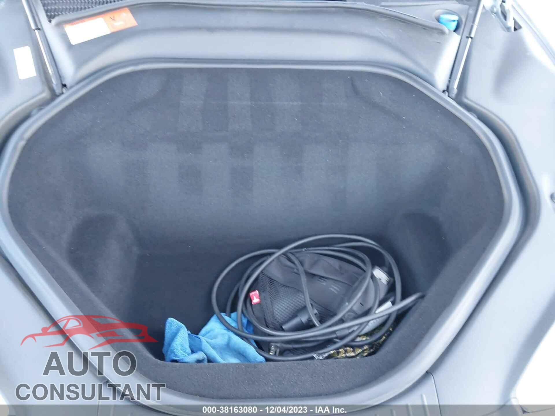 TESLA MODEL S 2015 - 5YJSA1S26FF084779