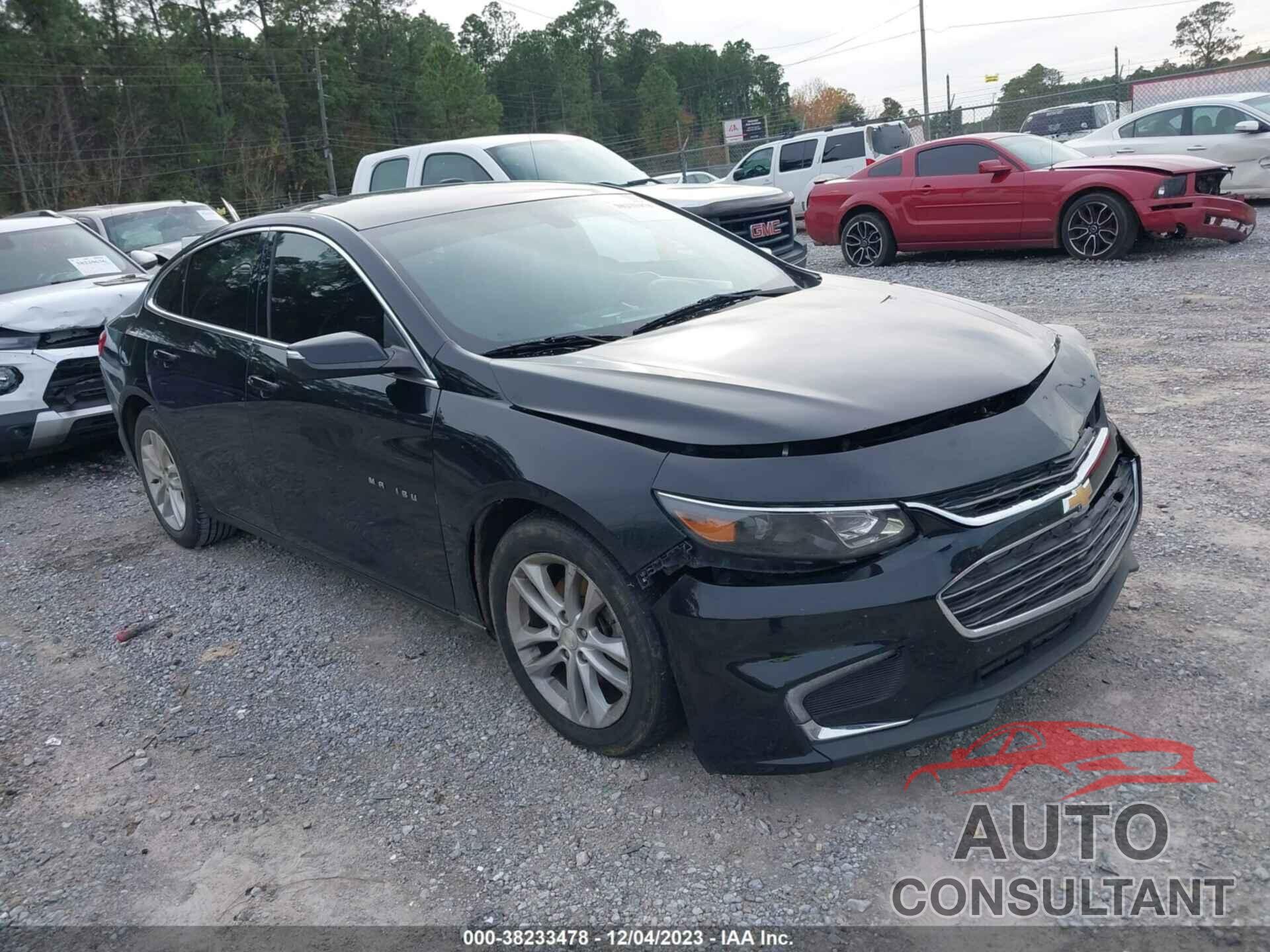 CHEVROLET MALIBU 2018 - 1G1ZD5ST0JF173184