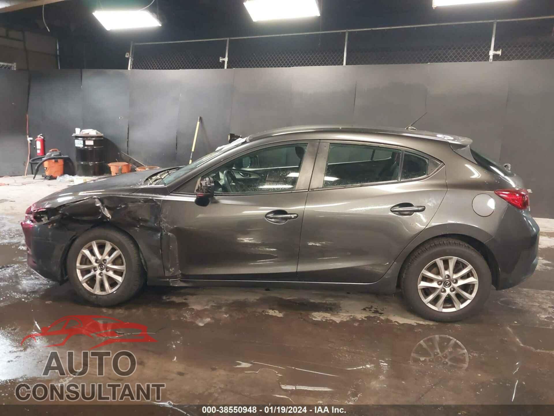 MAZDA 3 2017 - 3MZBN1K76HM105190