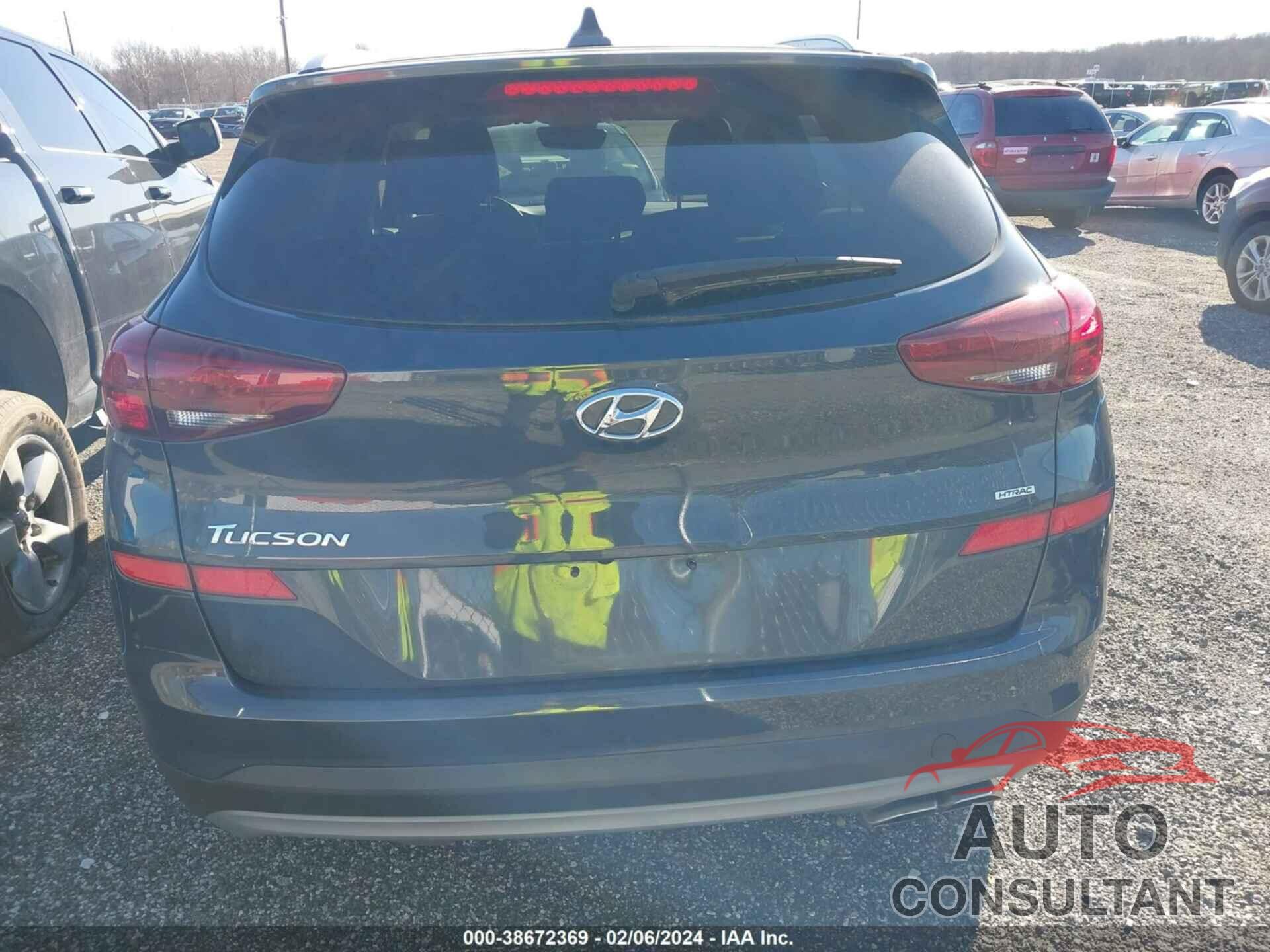 HYUNDAI TUCSON 2021 - KM8J3CAL8MU323003