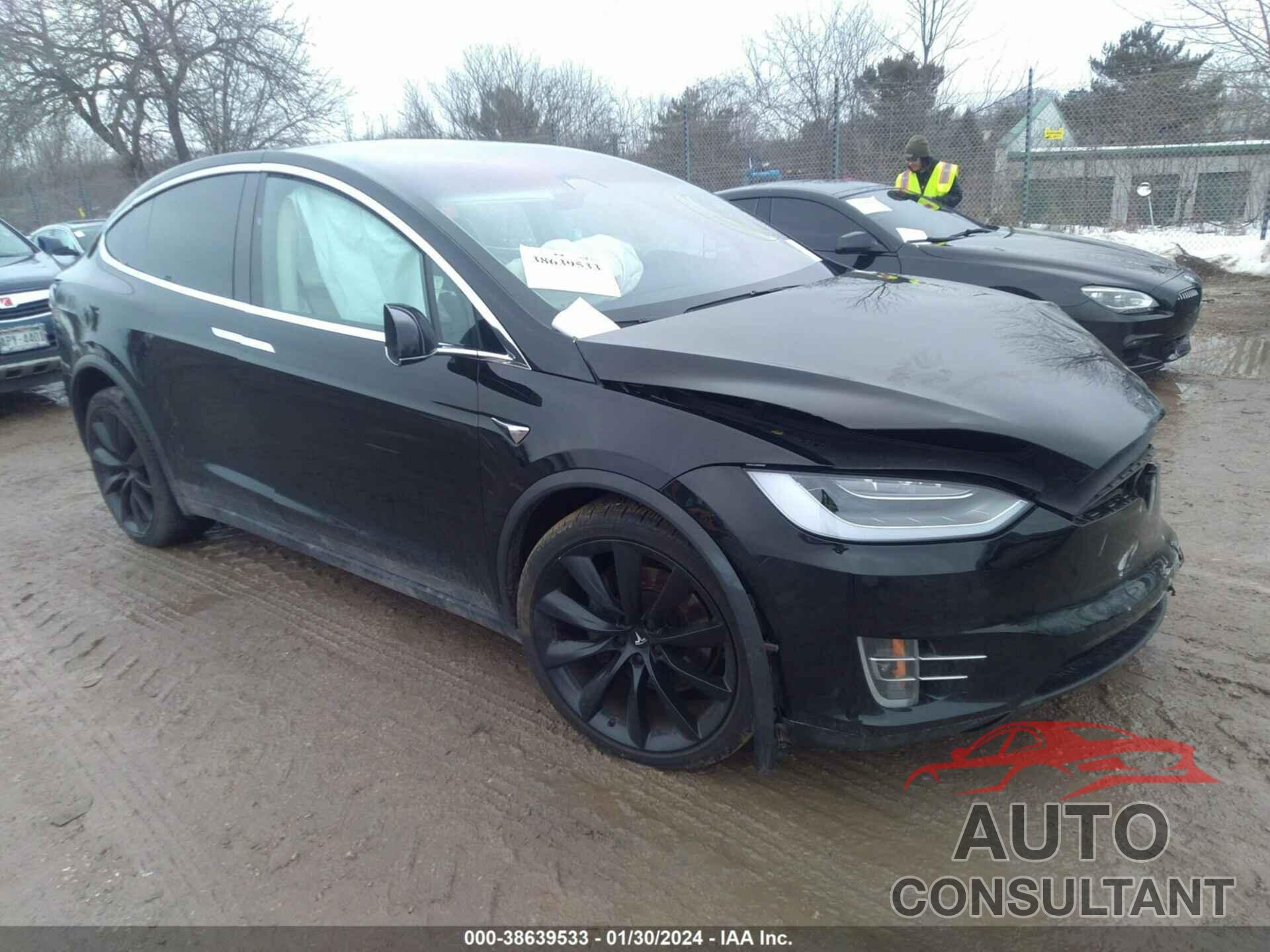 TESLA MODEL X 2018 - 5YJXCBE23JF092624