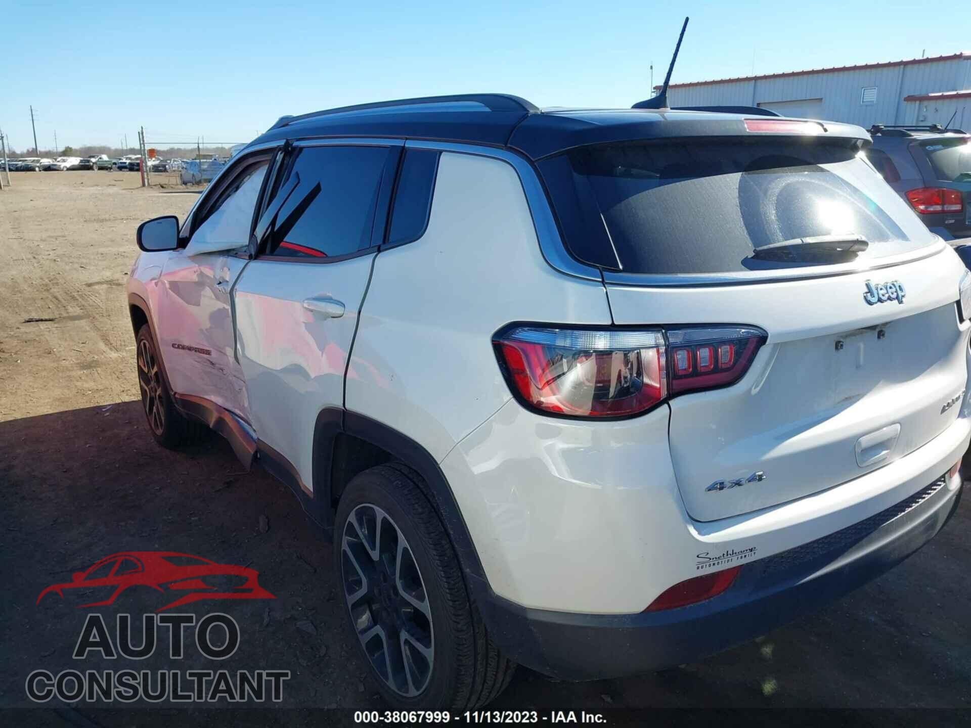 JEEP COMPASS 2018 - 3C4NJDCB4JT320708
